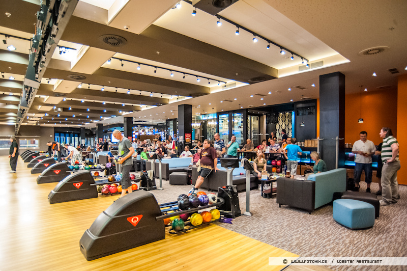 BOWLAND bowling center foto 4