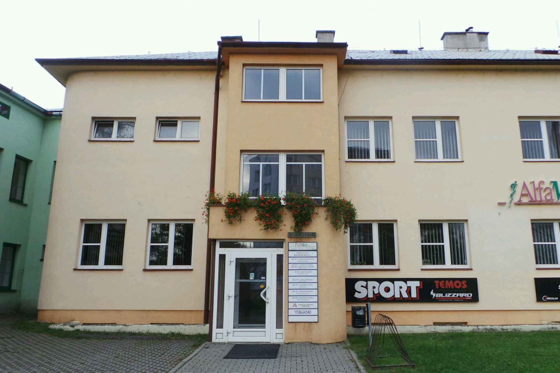 MUDr. Zdeňka Leckéšiová