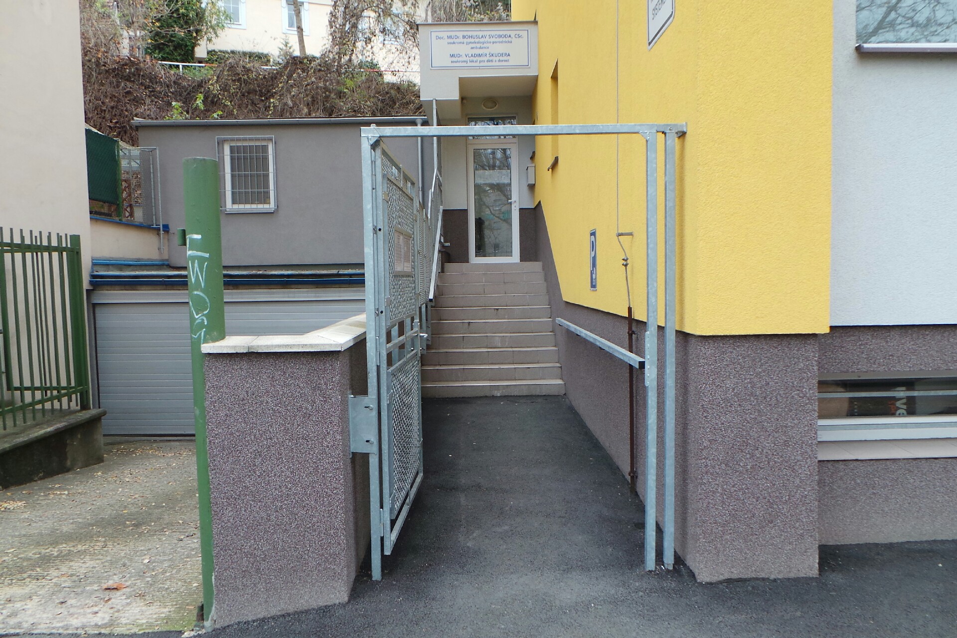 MUDr. Vladimír ŠKUDERA - Dětské středisko