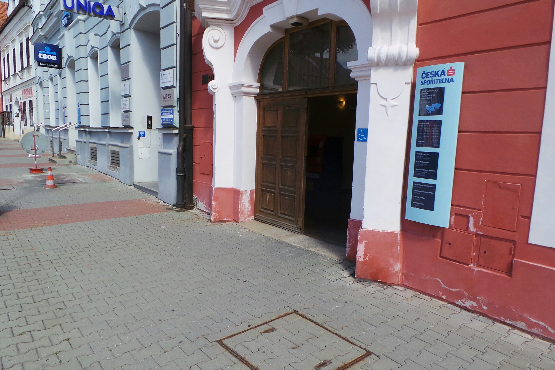 Bankomat České spořitelny foto 2