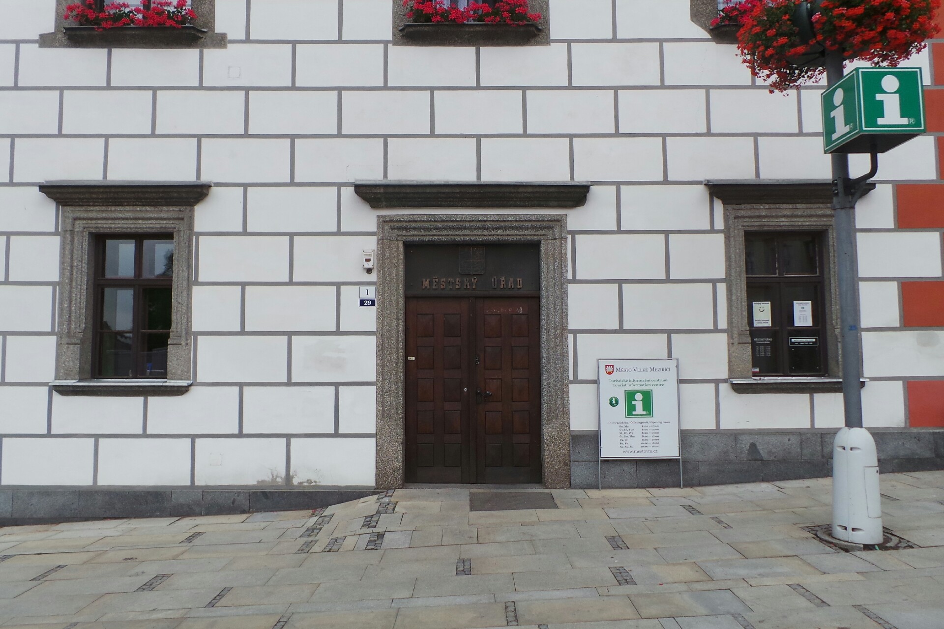 MÚ Velké Meziříčí - Odbor školství a kultury