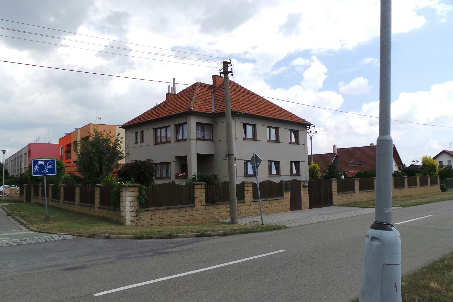 PERA - TRADE, s.r.o.