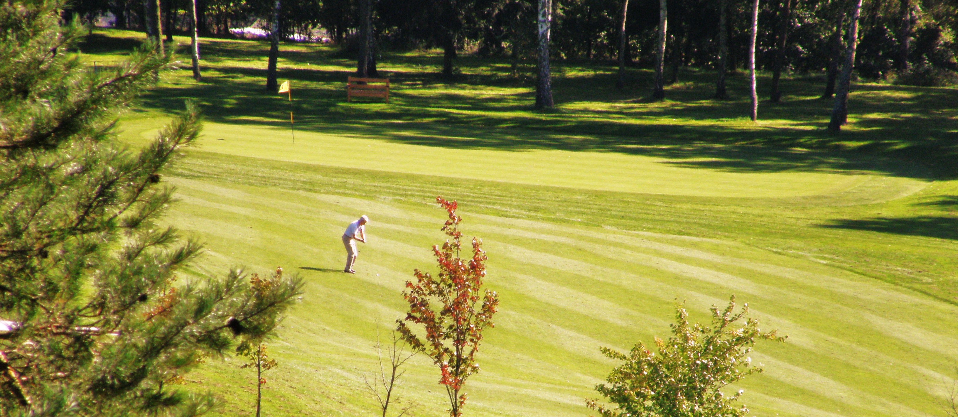 KRÁLOVSKÝ GOLF CLUB MALEVIL foto 2