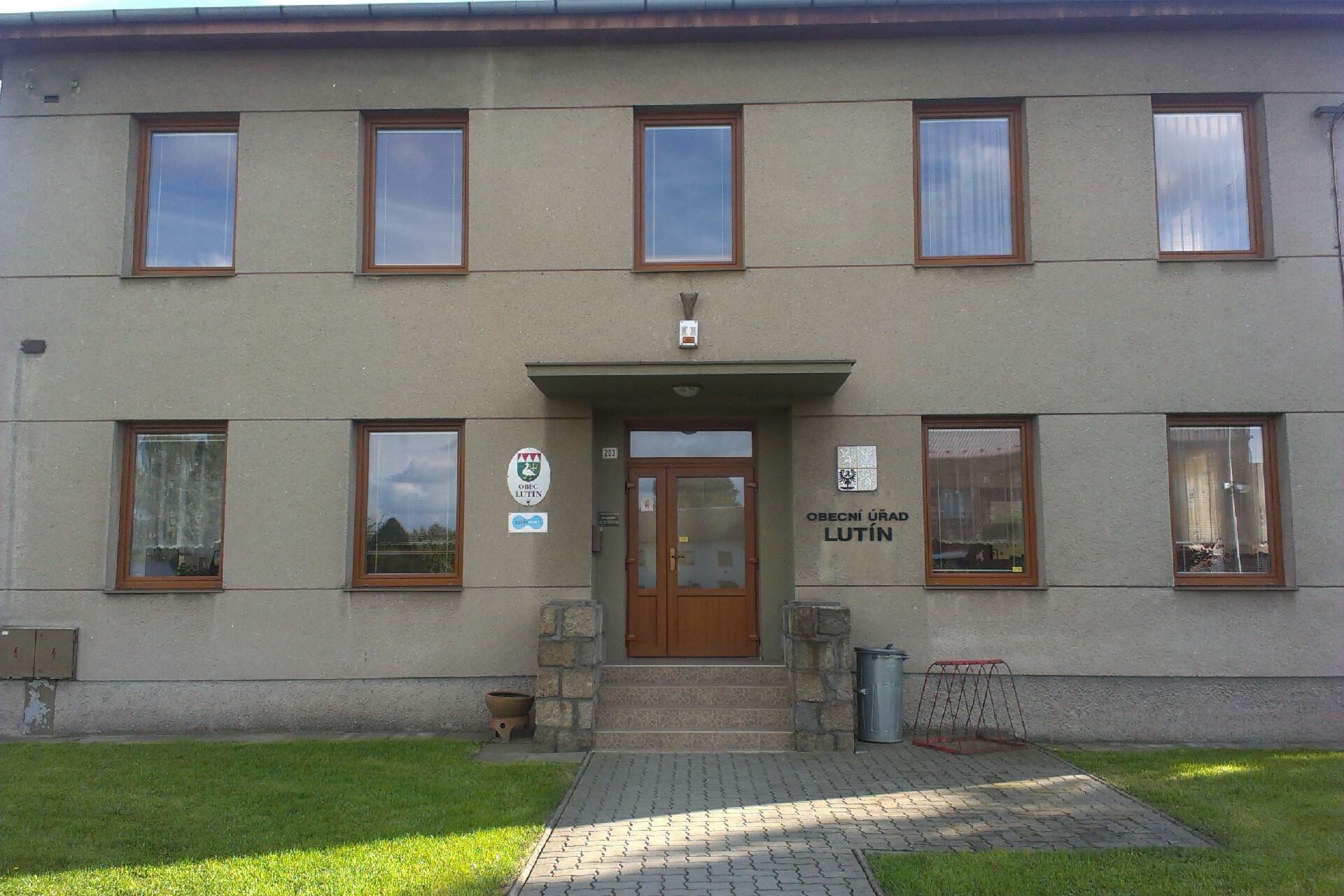 Lutín - obecní úřad