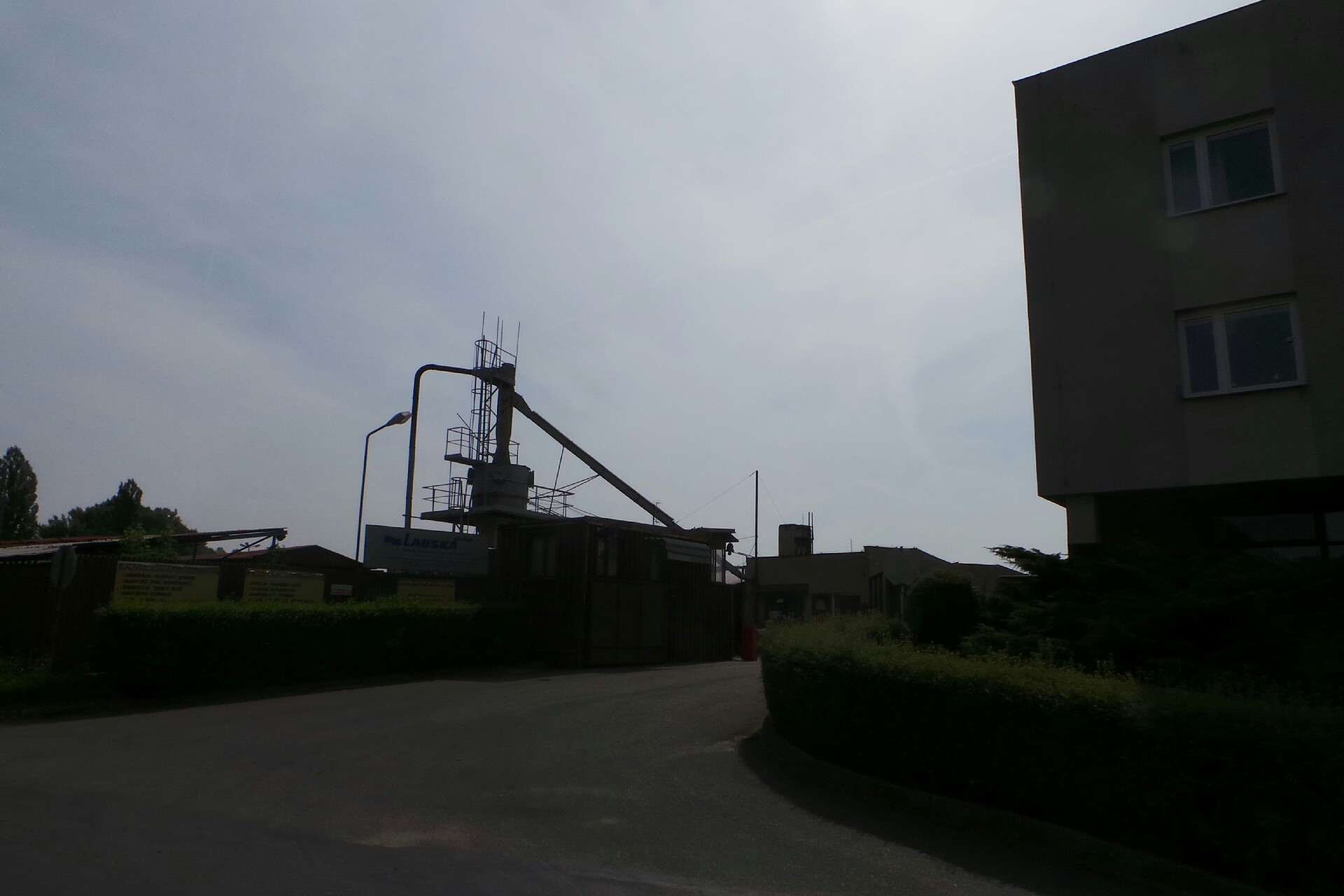 LABSKÁ, strojní a stavební společnost s.r.o. - Stavby