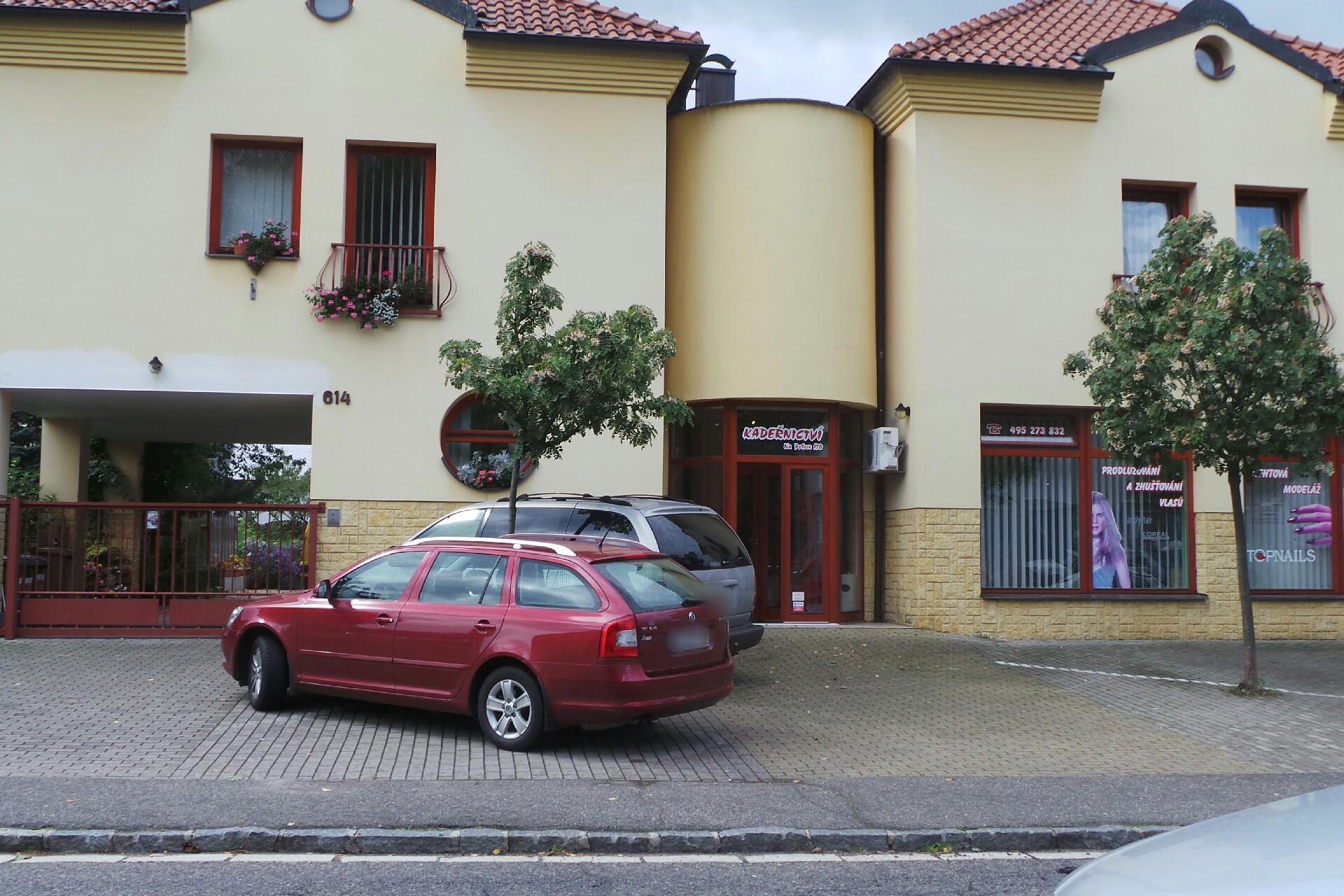 Nehtové studio Na Potoce - Petra Zadrobílková