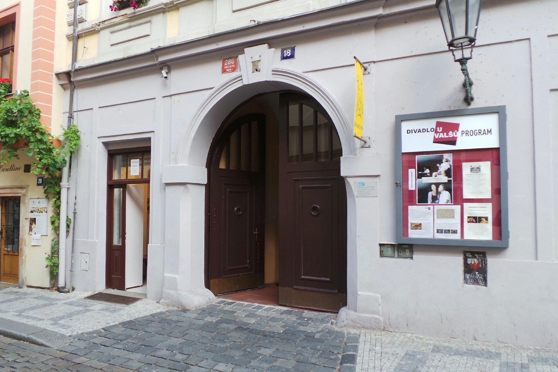 MUDr. Jamal Karra DDS, MS, CSc. - ústní, čelistní a obličejová chirurgie