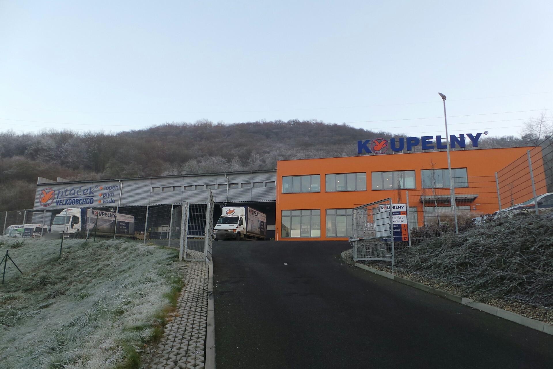 PTÁČEK: topení-voda-plyn foto 1