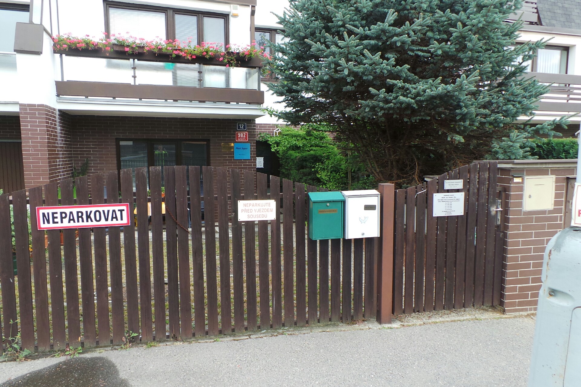 Modrá laguna Centrum duševní pohody - MUDr. Jan Cimický, CSc.