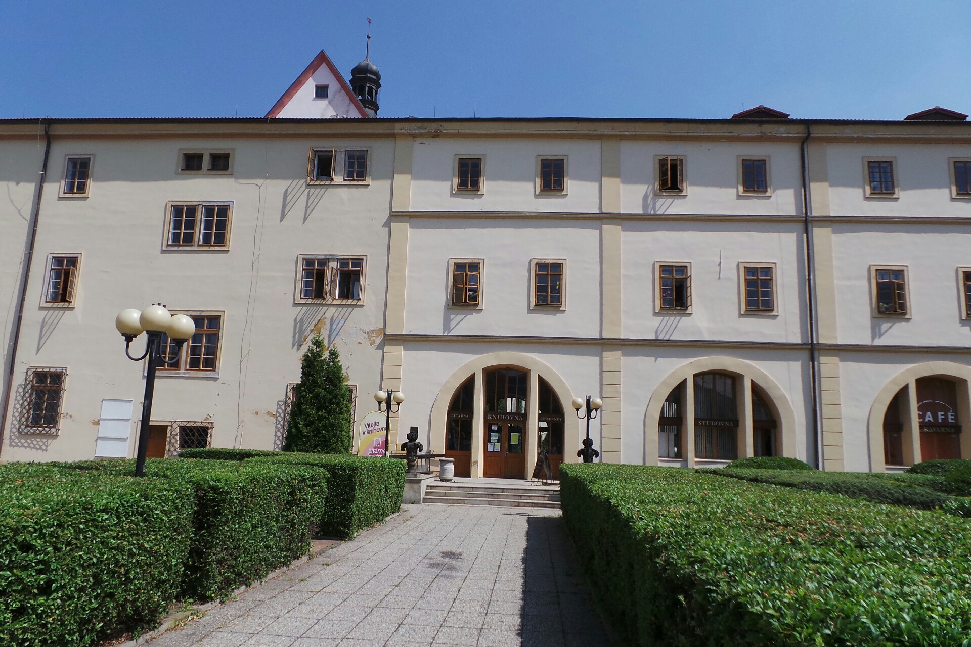 Chomutovská knihovna, p.o. foto 2