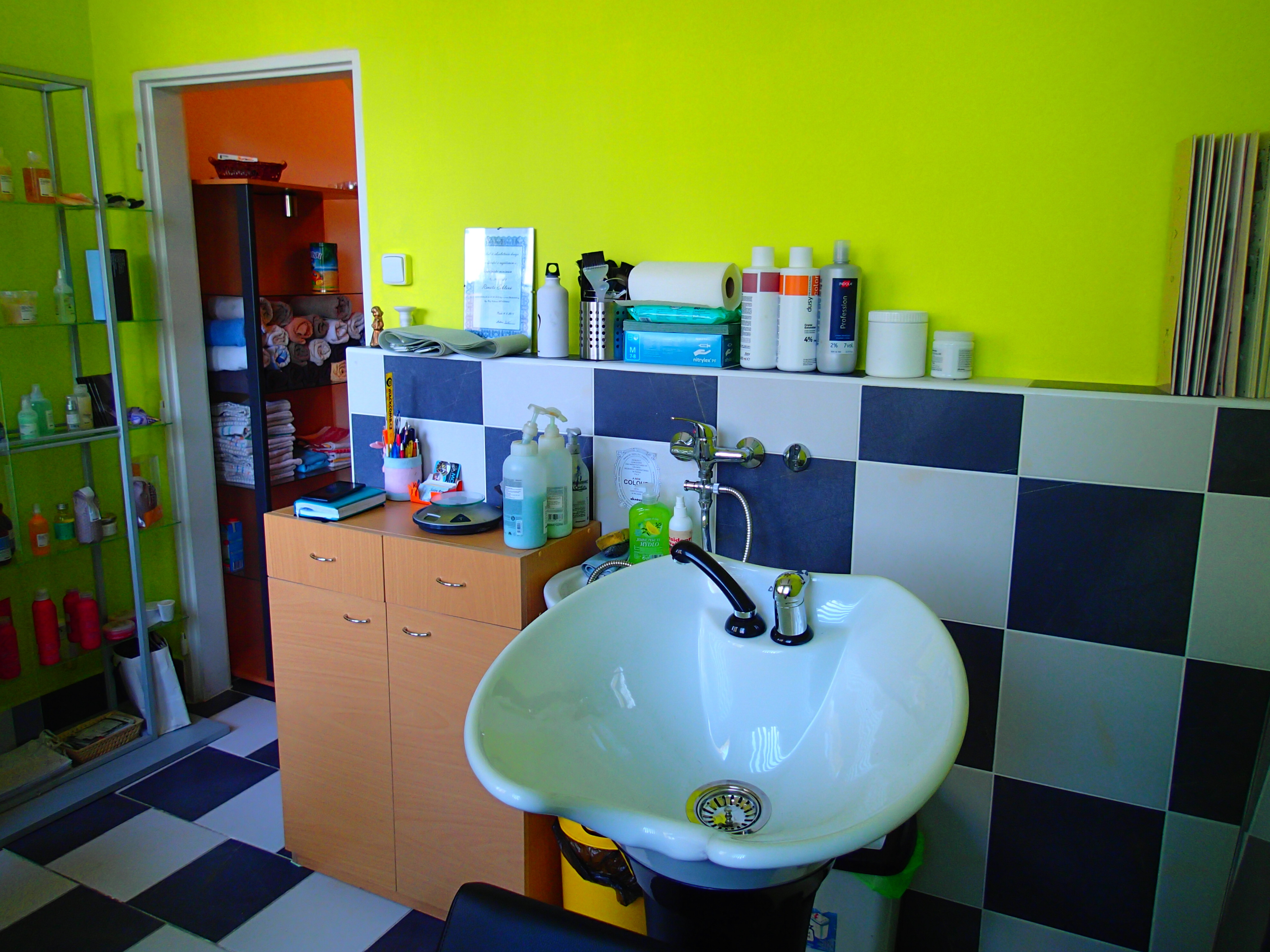 Salon Rena foto 3