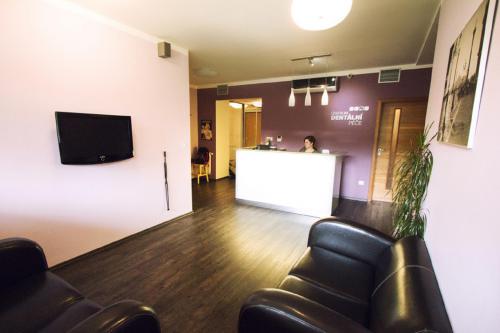 CENTRUM DENTÁLNÍ PÉČE MUDr. Laciny