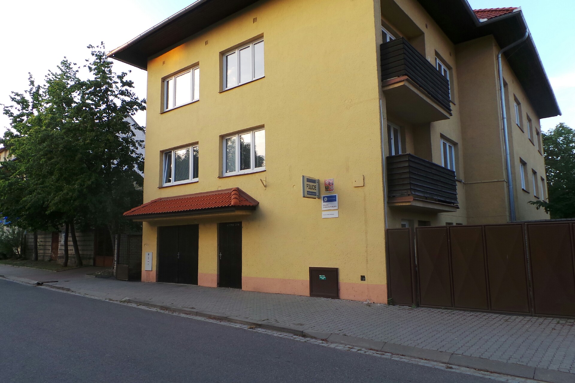 Policie ČR - Obvodní oddělení Buchlovice foto 2