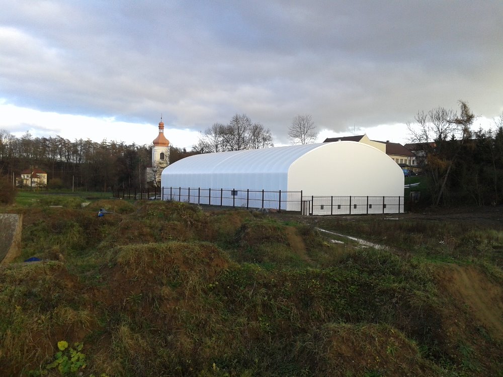 Sportovní hala Úvaly foto 4