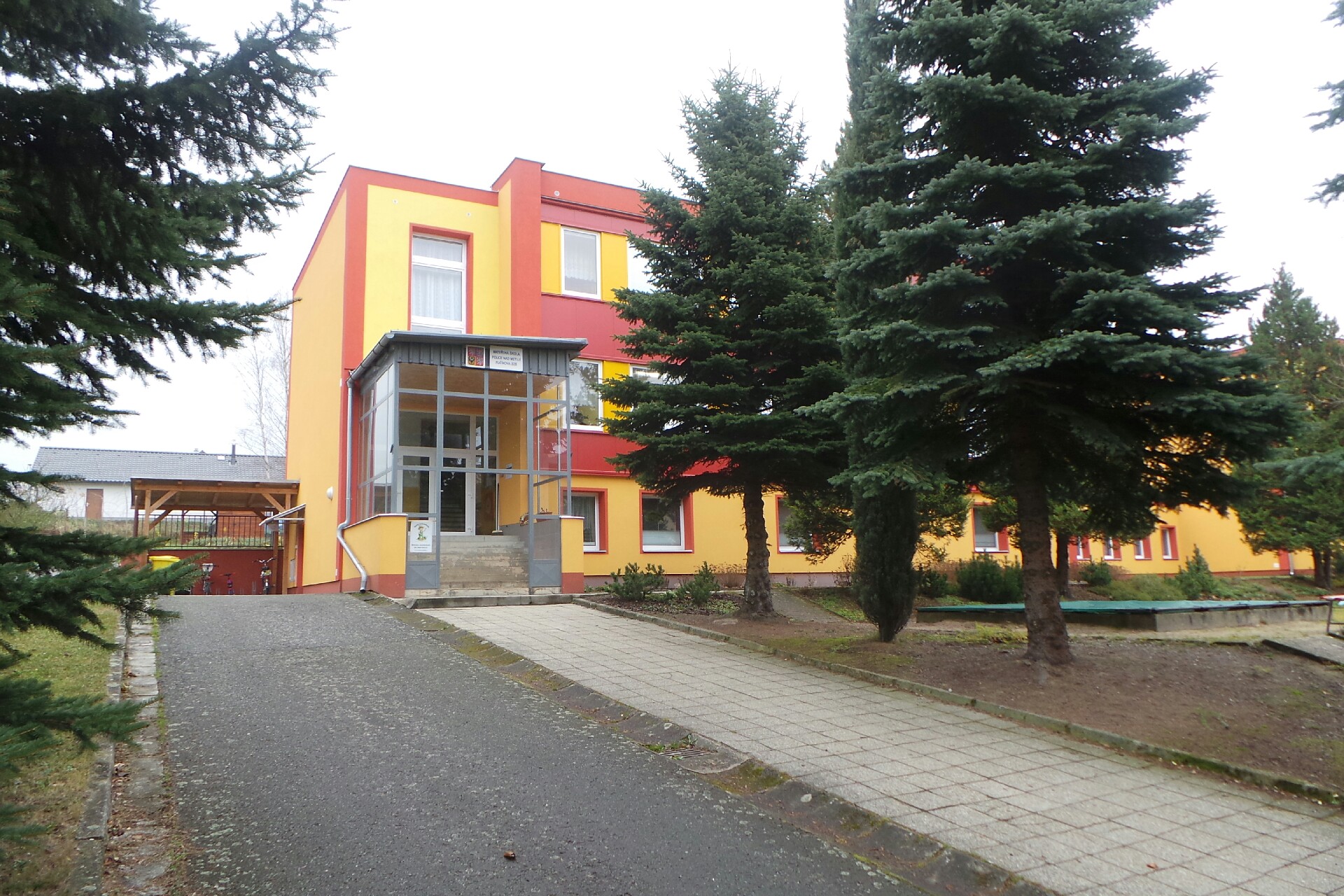 Mateřská škola Police nad Metují foto 1