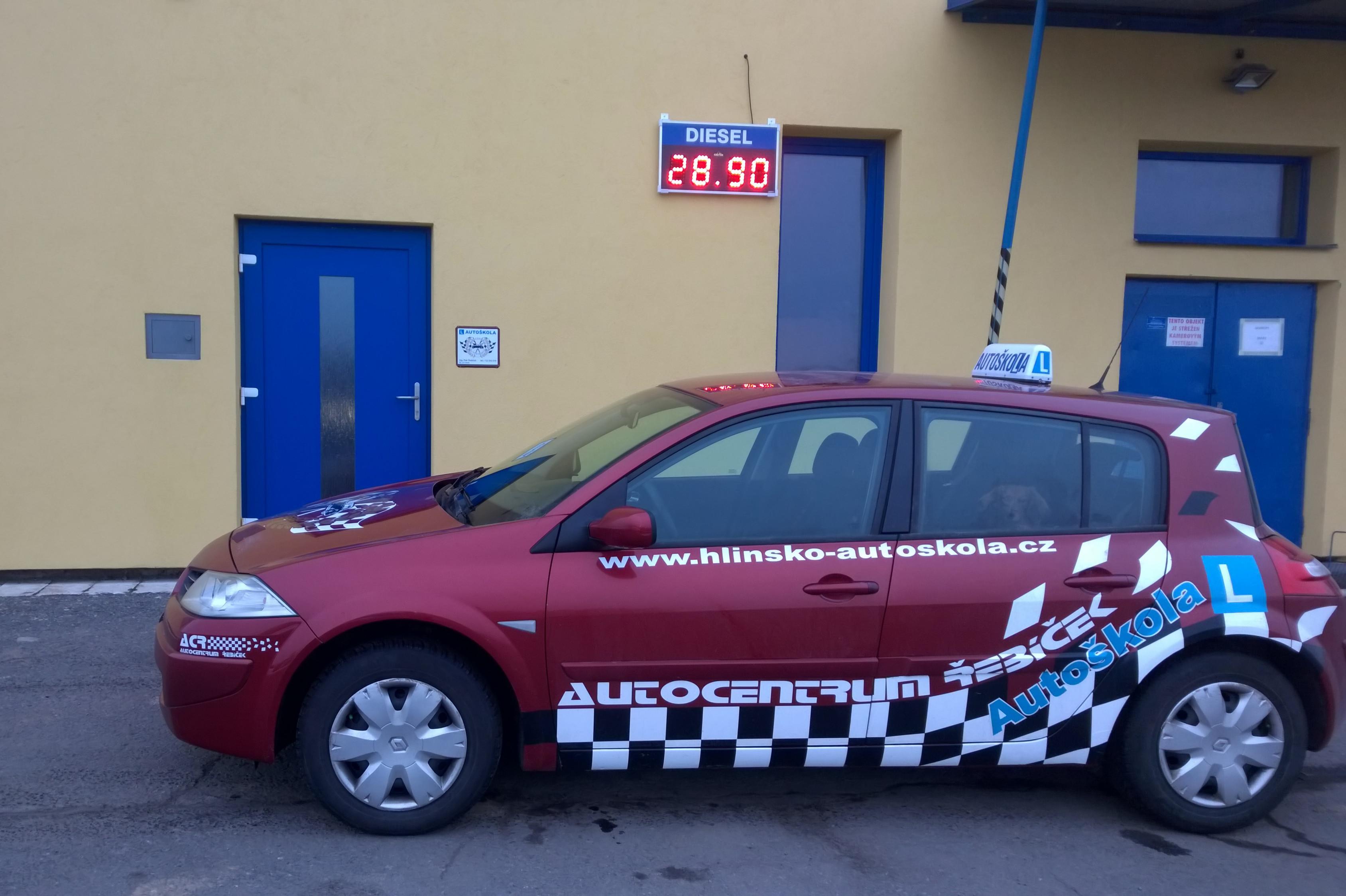 Autocentrum - Ing. Petr Řebíček