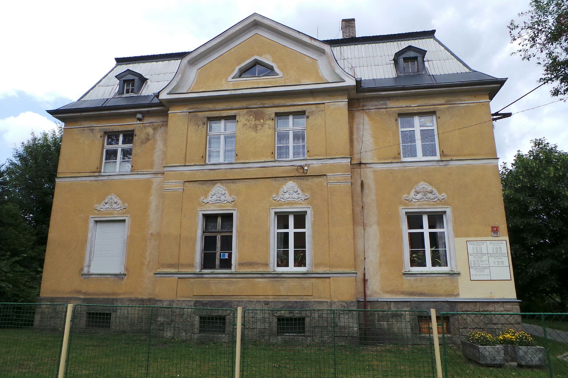 MUDr. Václav Ouřada