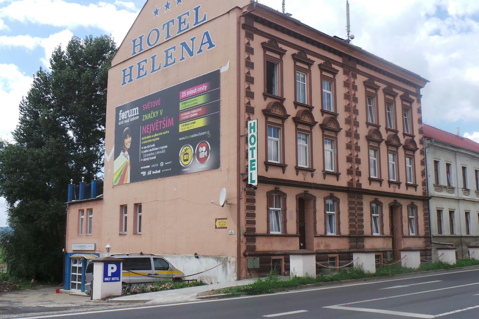 Hotel Helena