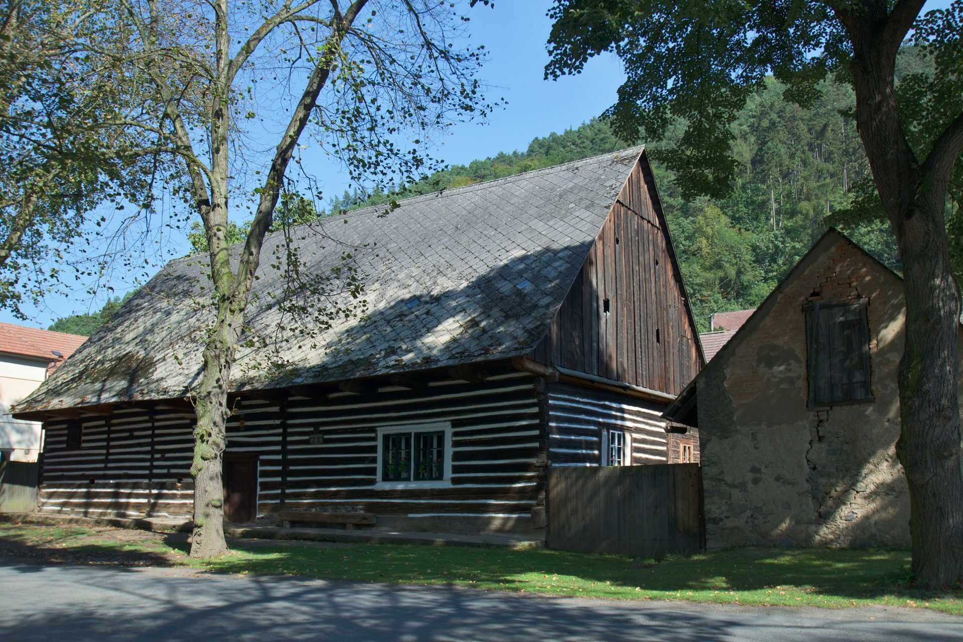 Hamousův statek ve Zbečně foto 2