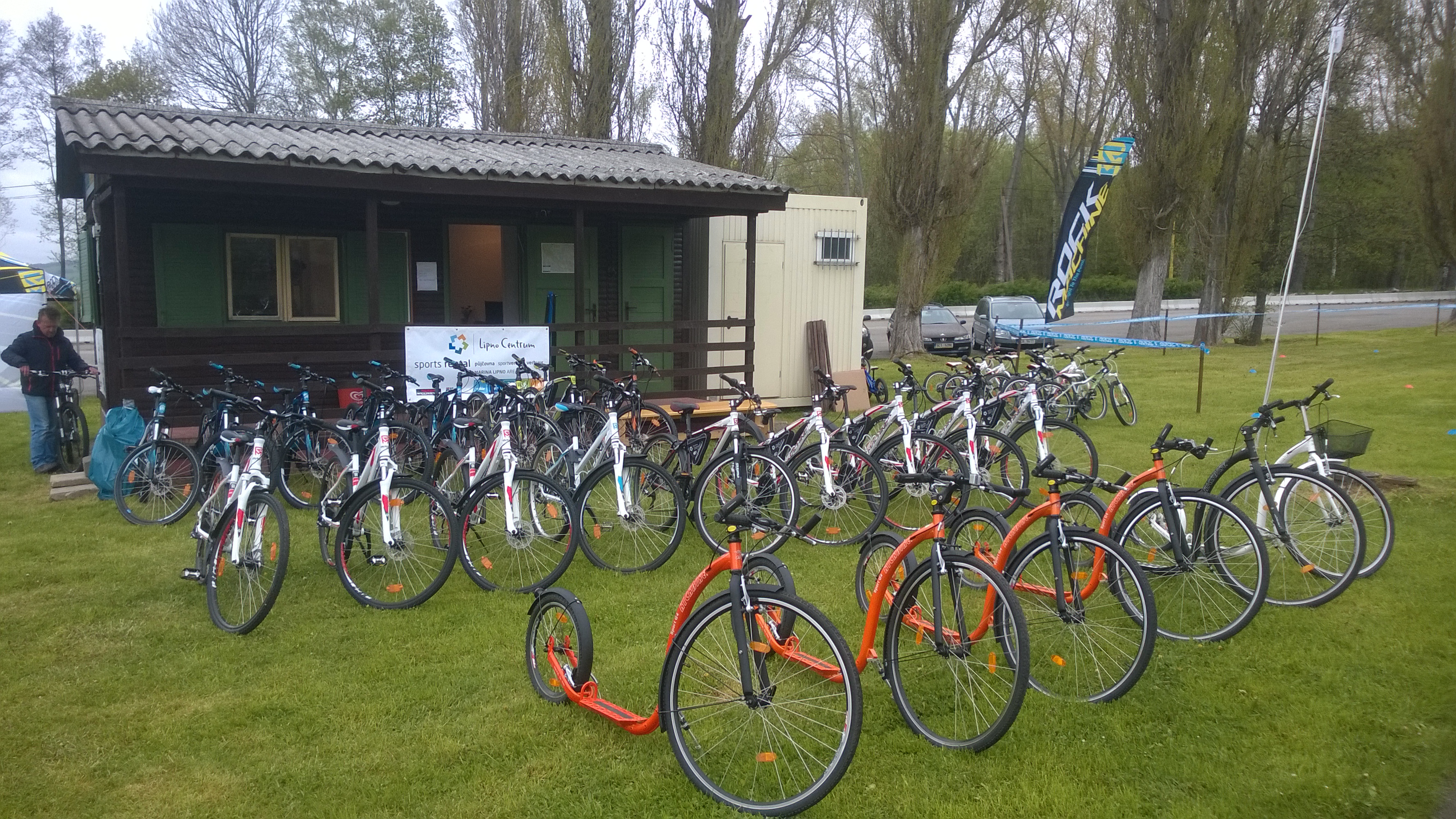 Sportovní půjčovna Lipno Centrum foto 2