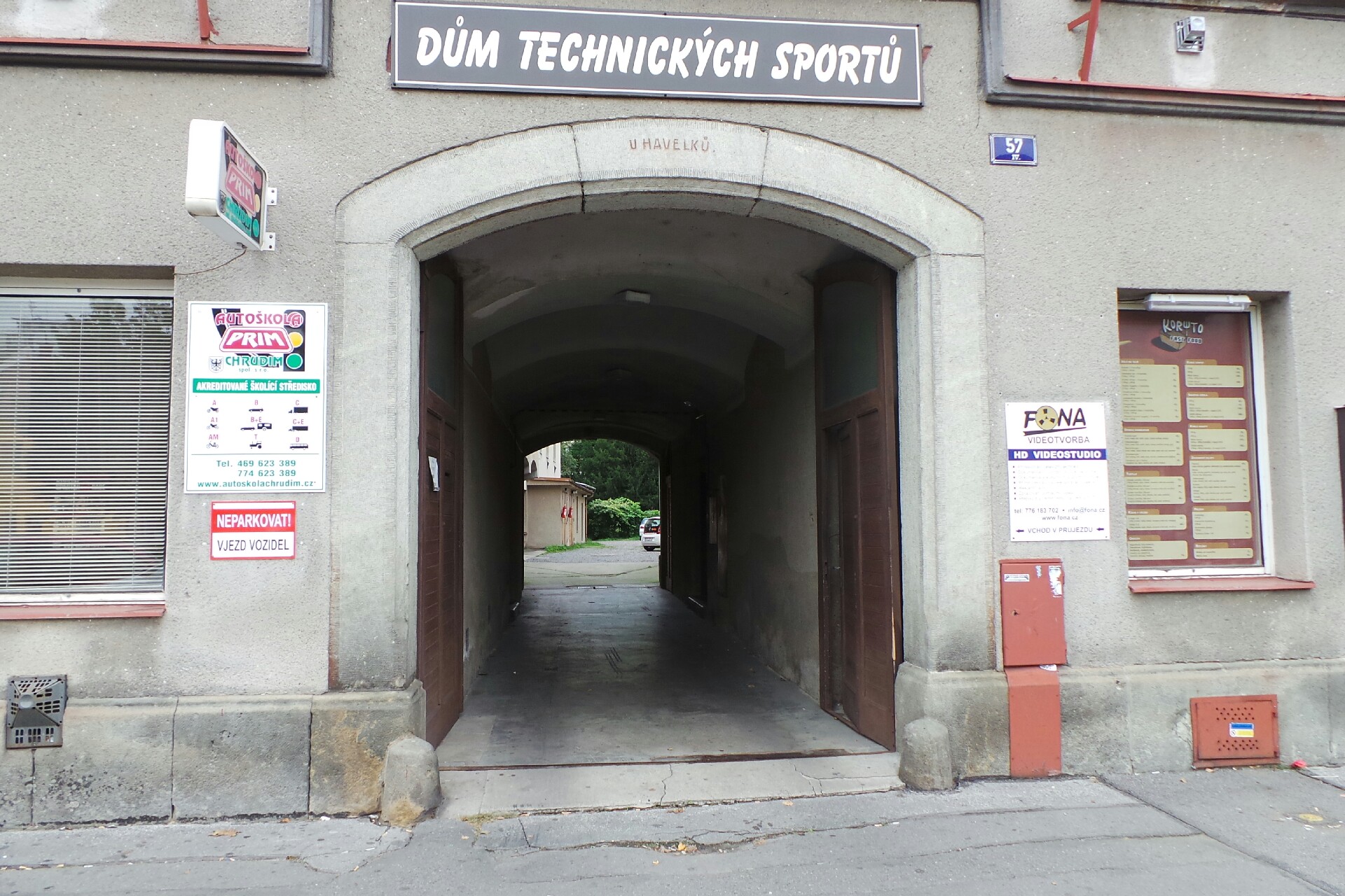 AUTOŠKOLA Chrudim, spol. s r.o.