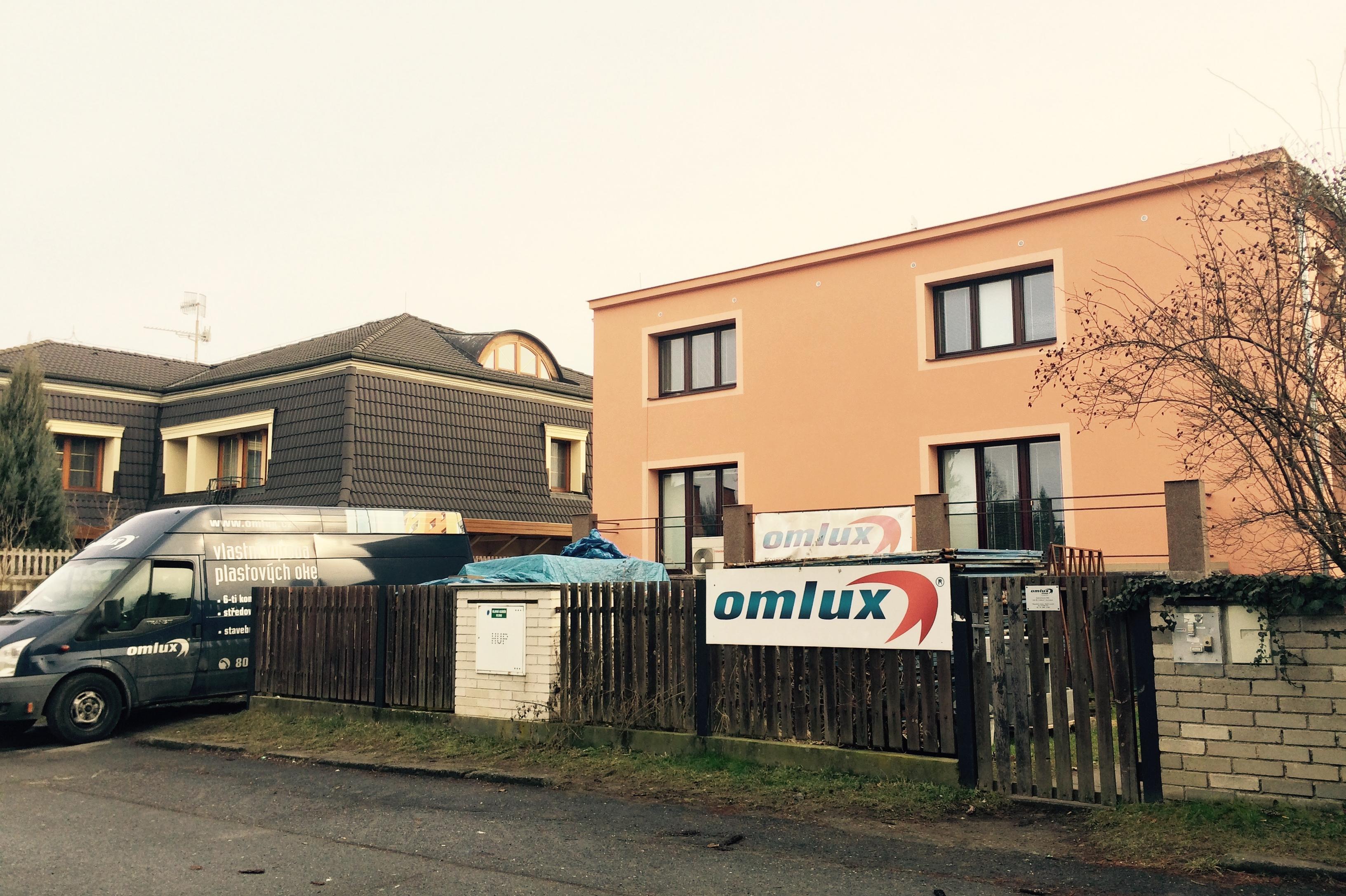 OMLUX INVEST, s.r.o.