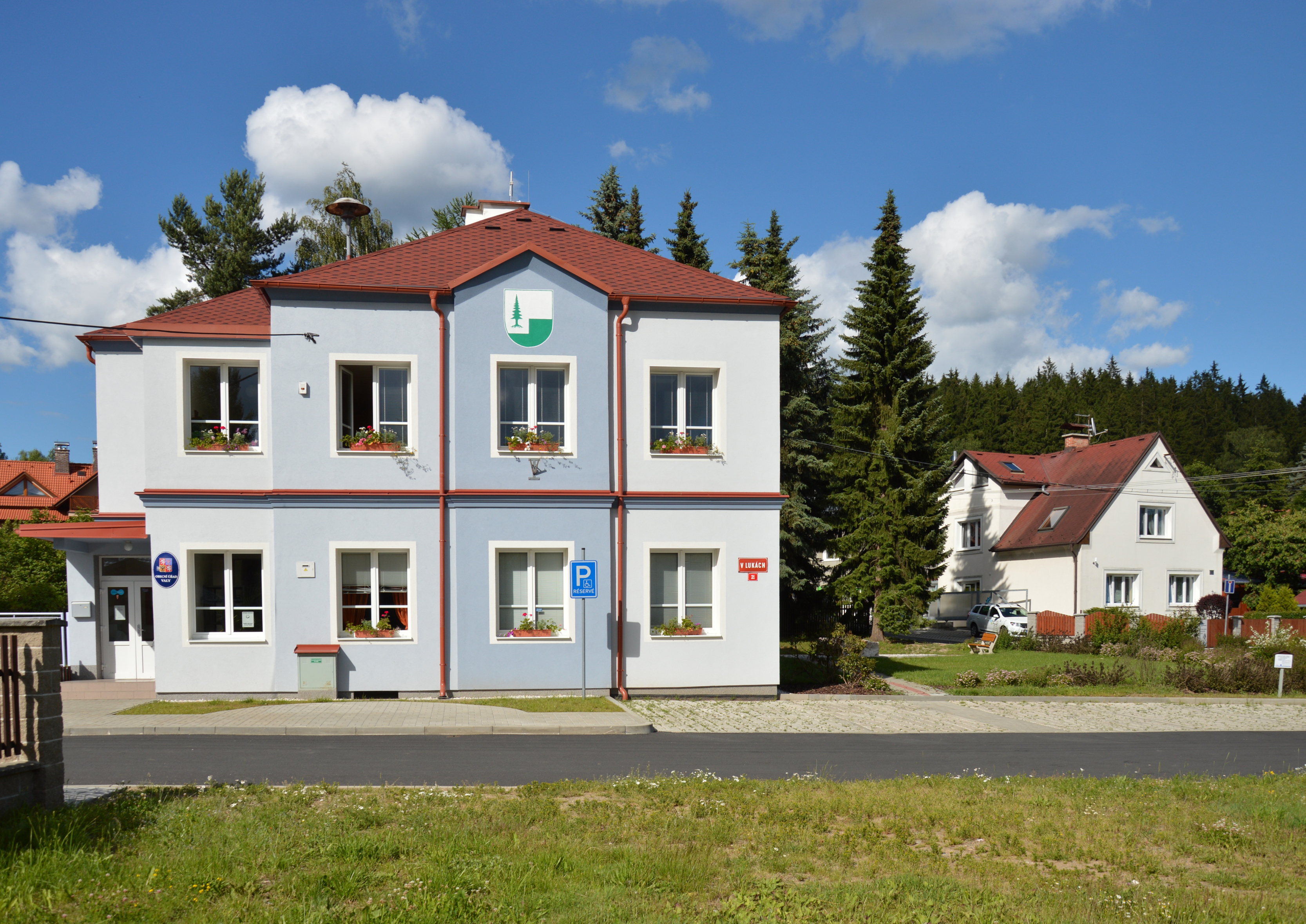 Valy - obecní úřad