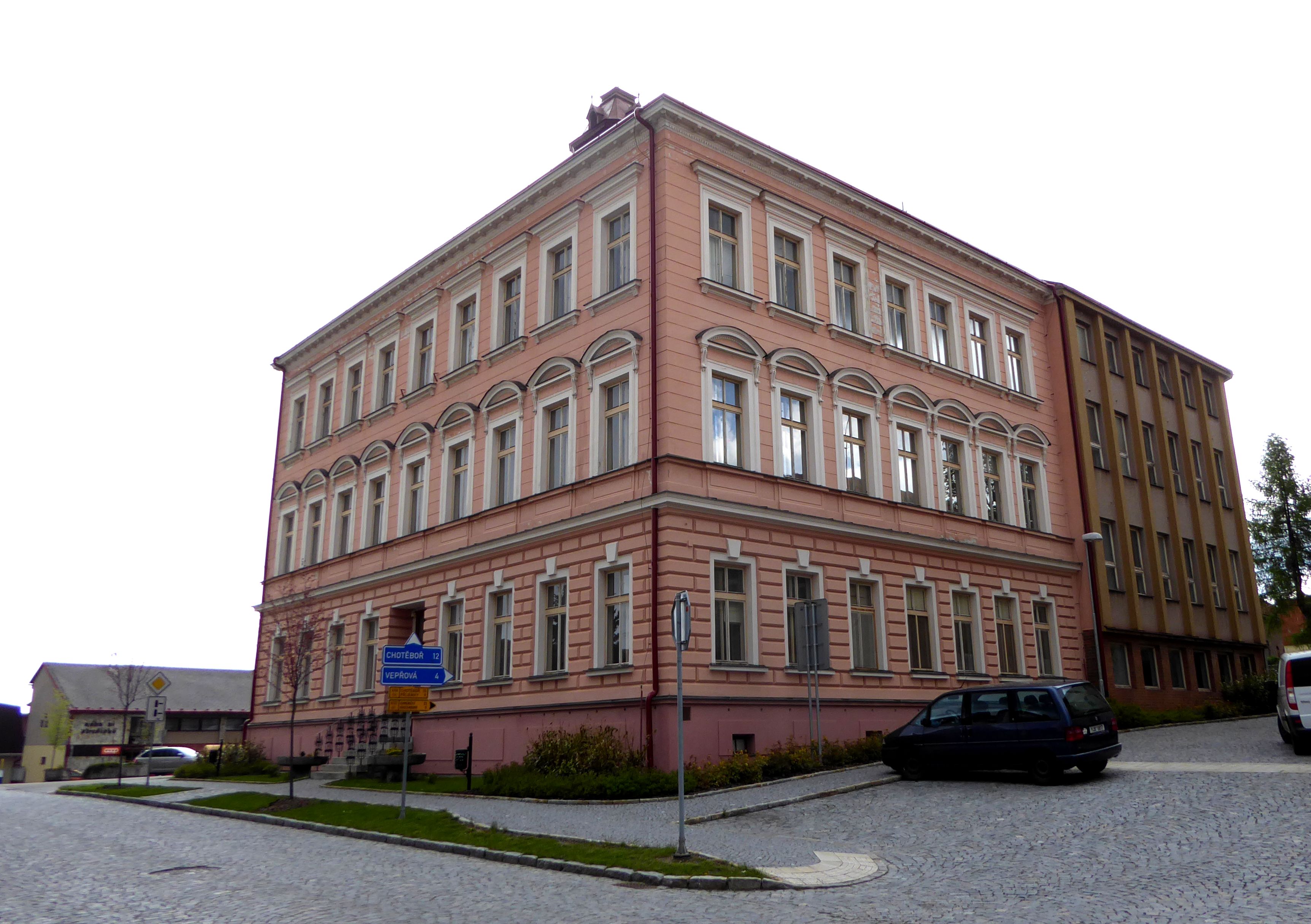 ZŠ a MŠ Havlíčkova Borová foto 2