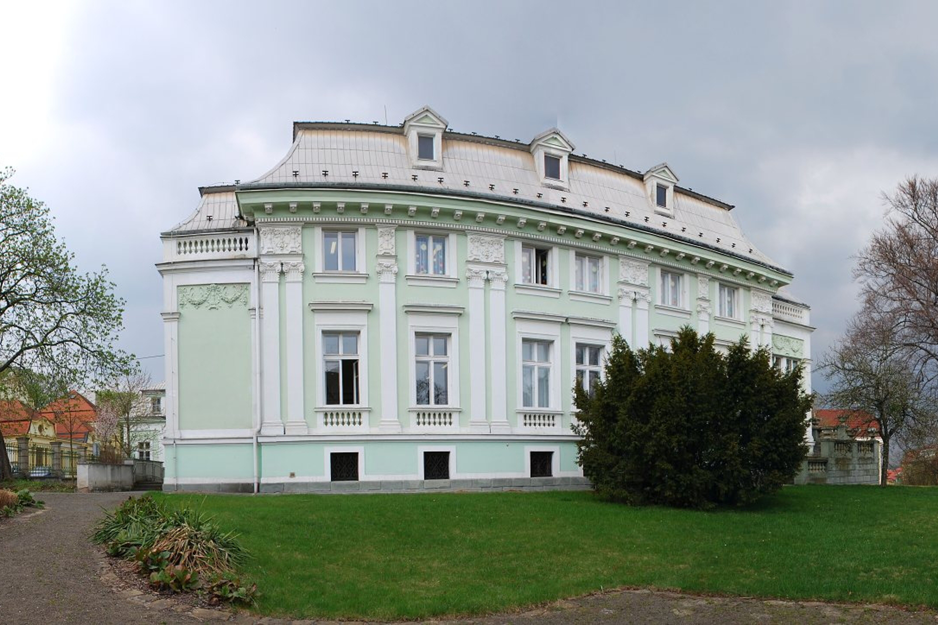 Městská knihovna v Novém Jíčíně