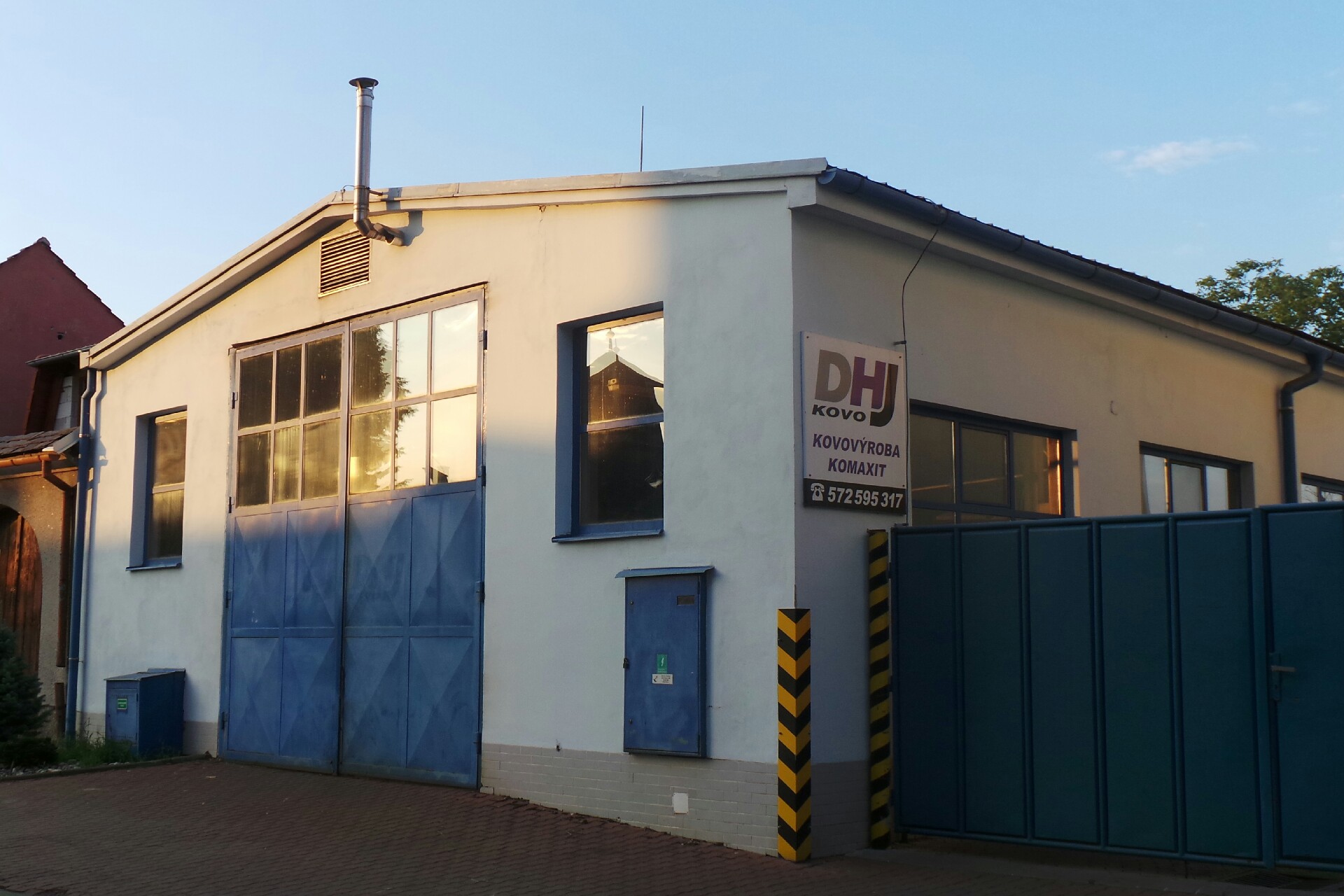 D H J - KOVO, s.r.o.