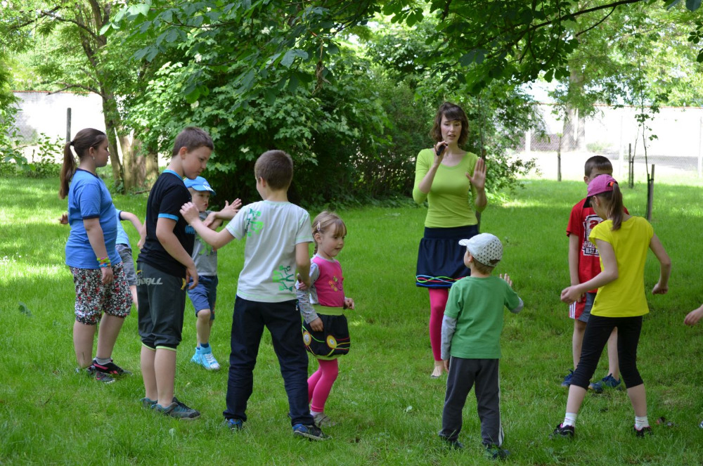 Emílie Řezáčová - Hrajeme si s Emily foto 3