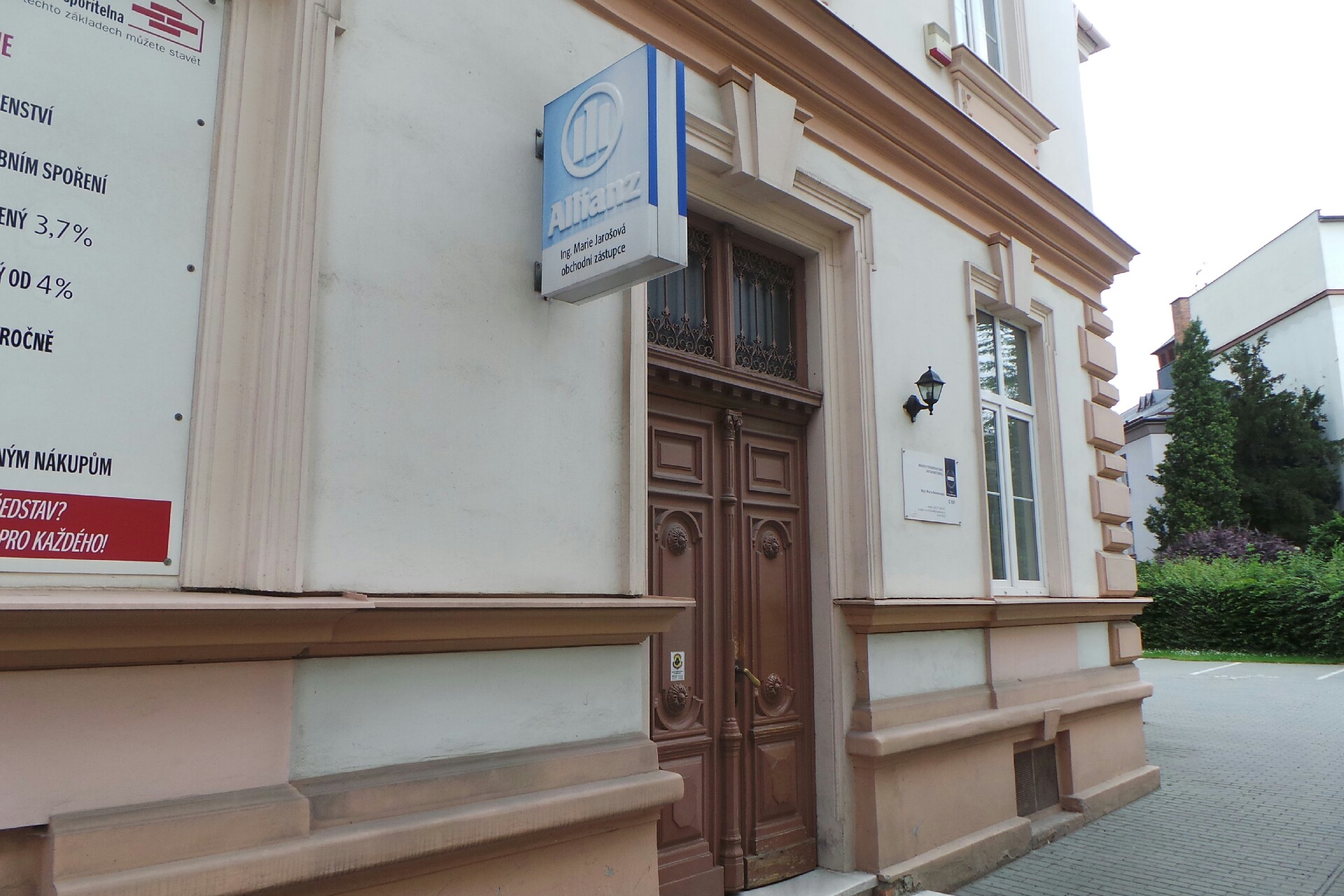 Mgr. Maria Naumovská