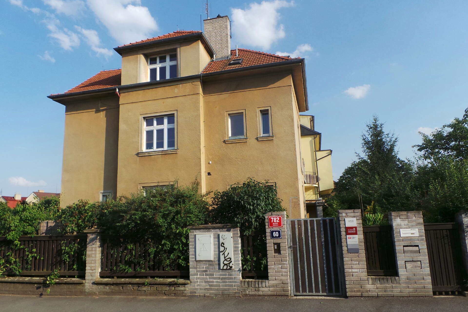 SLADKÝ&PARTNERS, s.r.o.