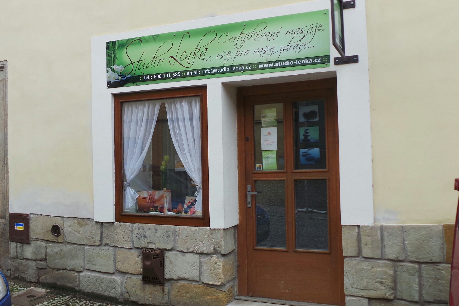 Studio Lenka