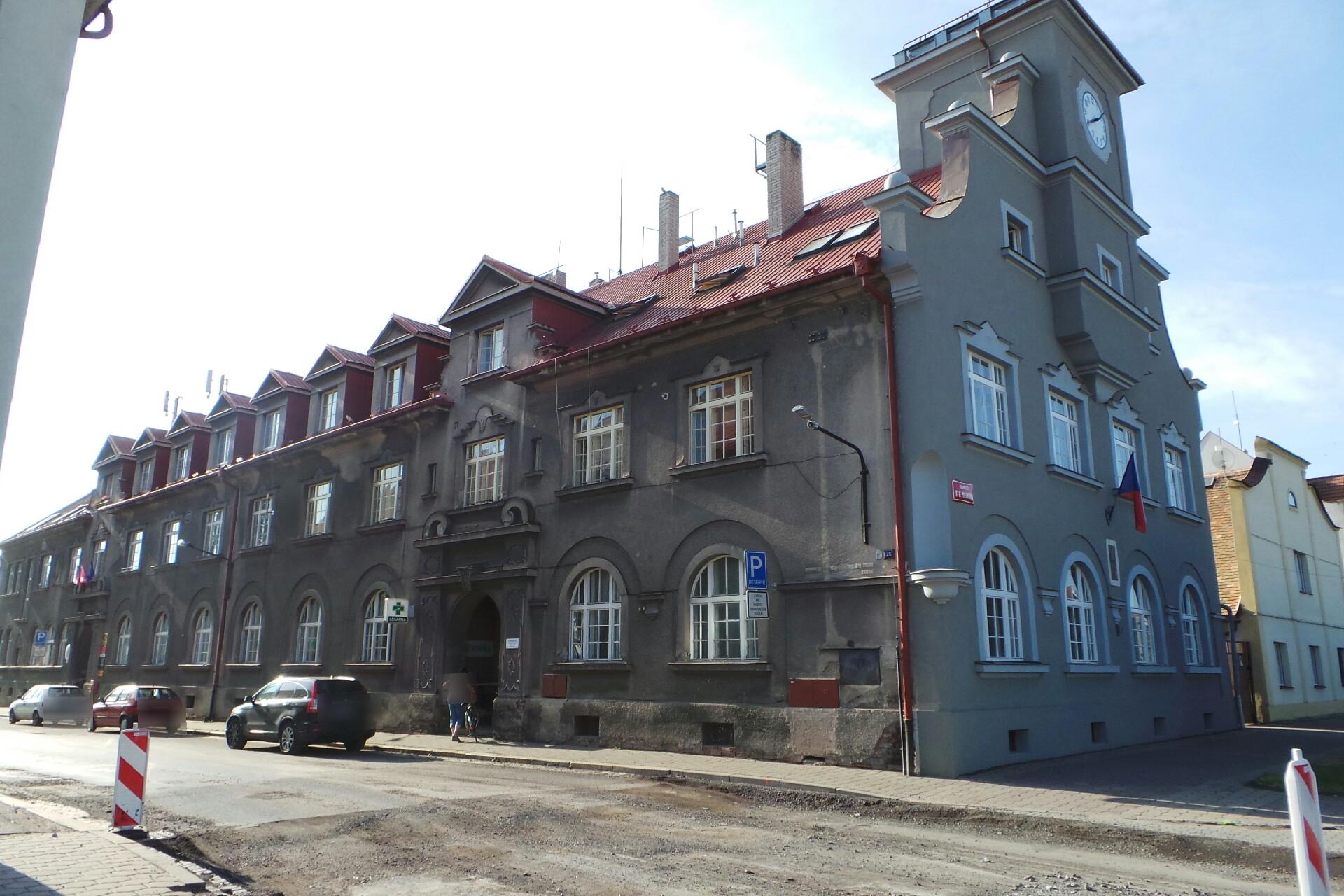 Městský úřad Dašice foto 2