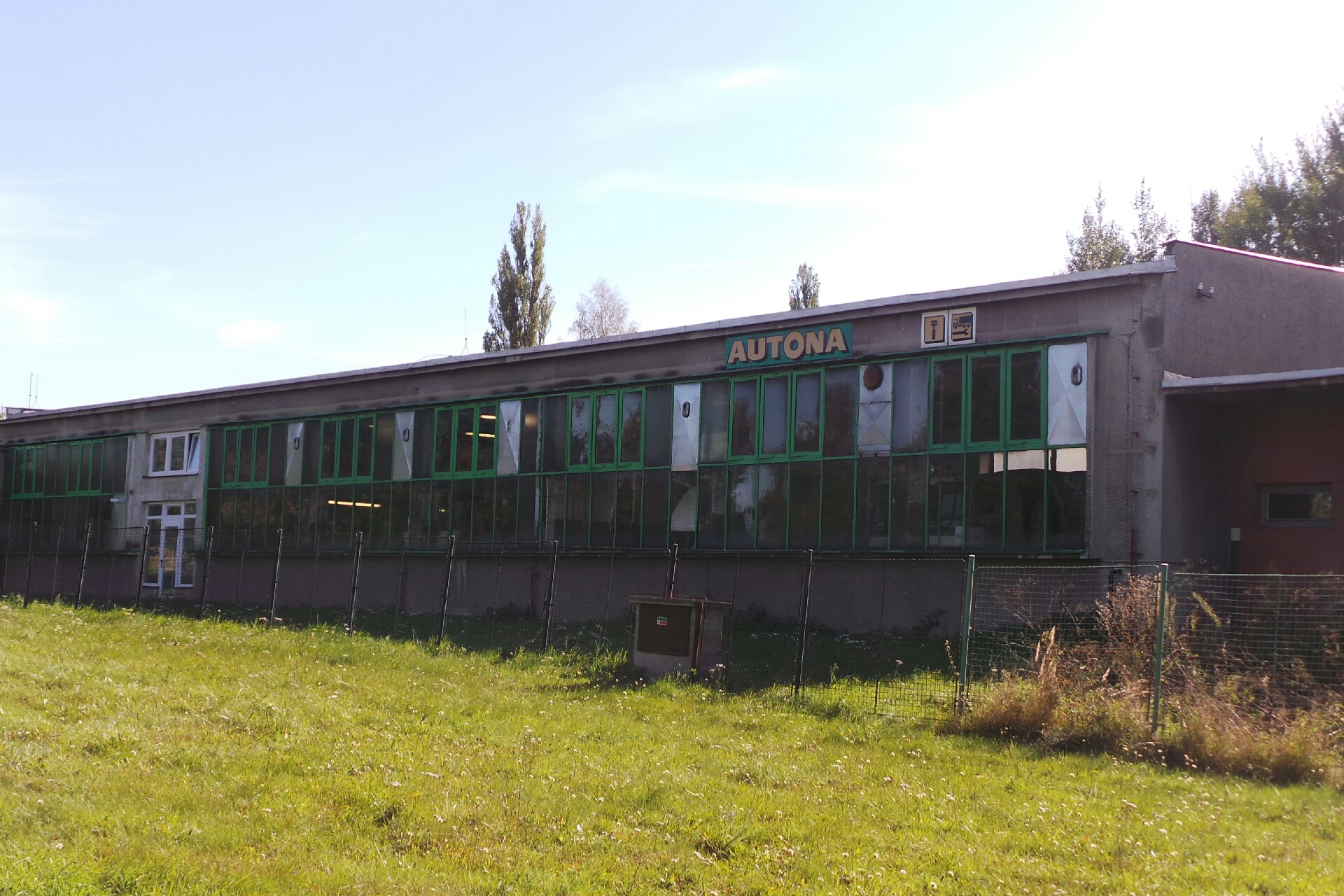 AUTONA, s.r.o.