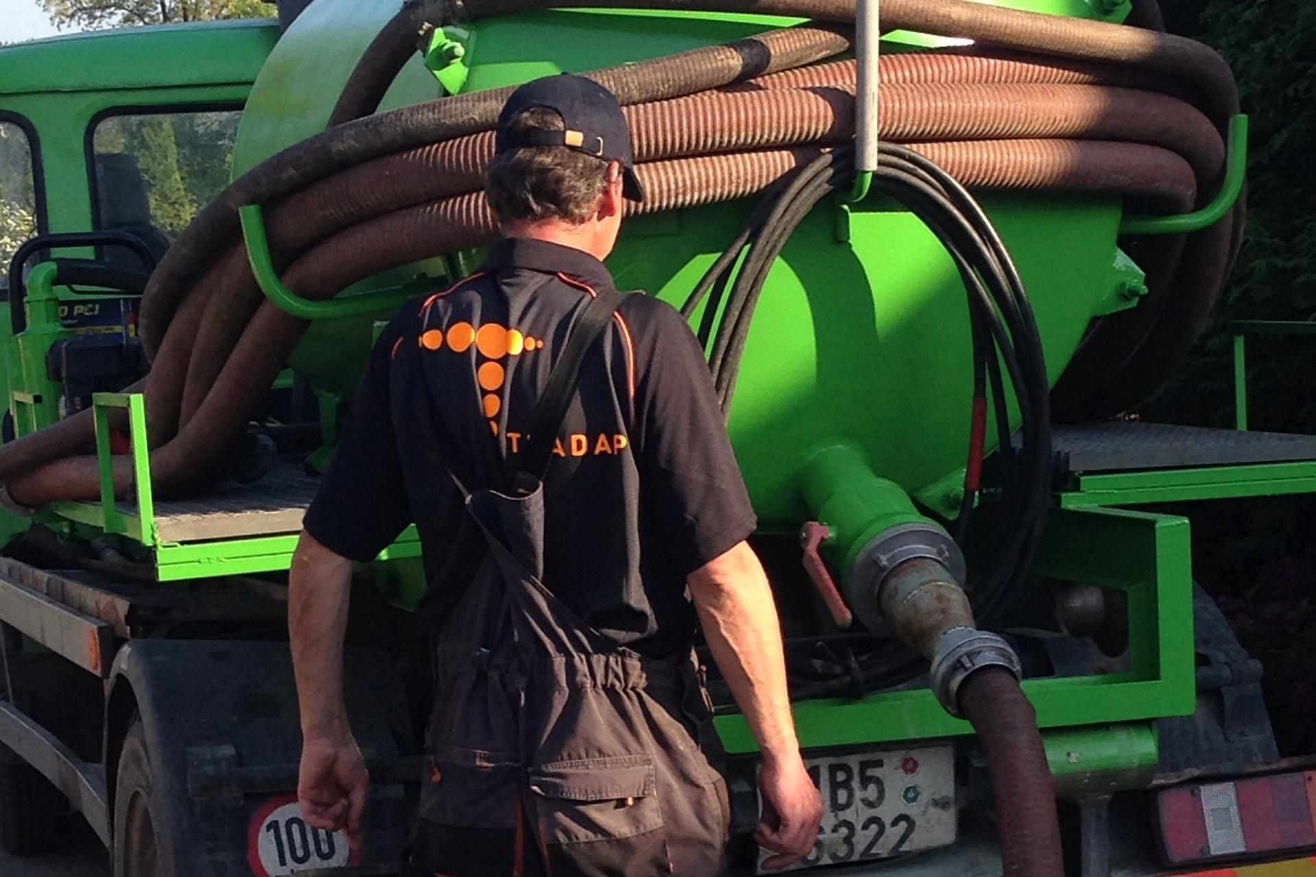 TRADAP,  s.r.o. - čištění kanalizace, vývoz jímek foto 2