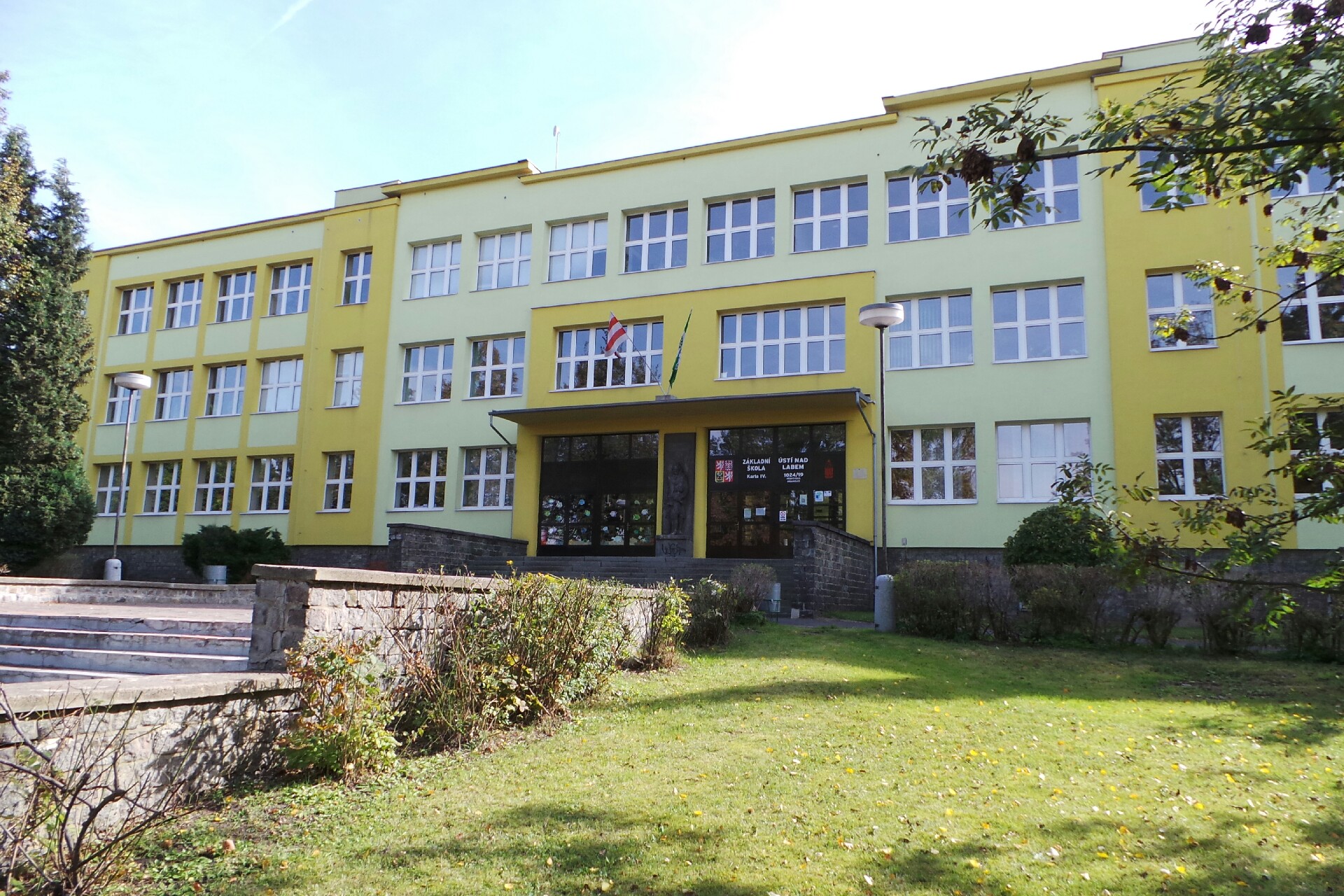 Základní škola Ústí nad Labem, Karla IV. 1024/19