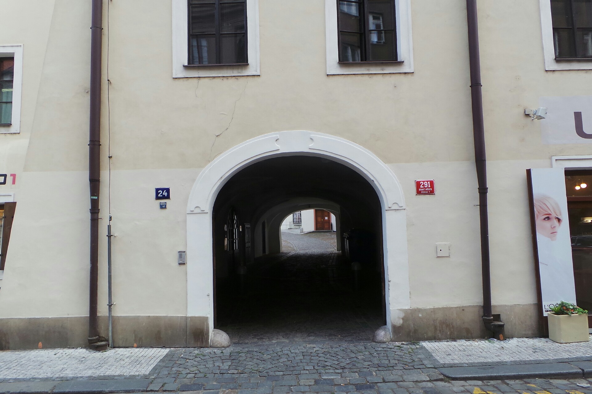 Mgr. Ing. Marek Vrbický, advokát