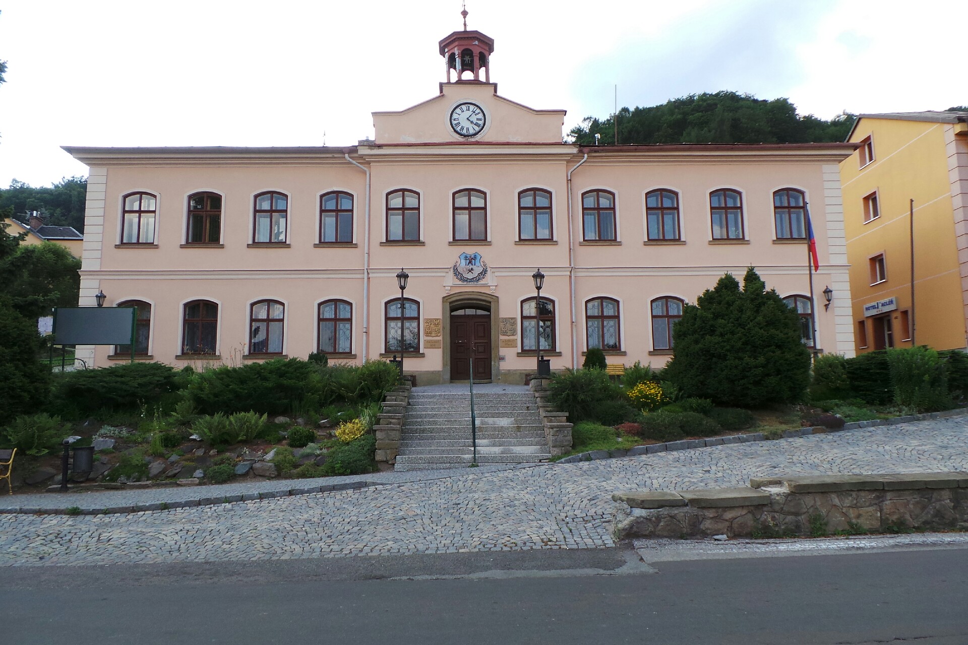 MÚ Žacléř - Ekonomický odbor