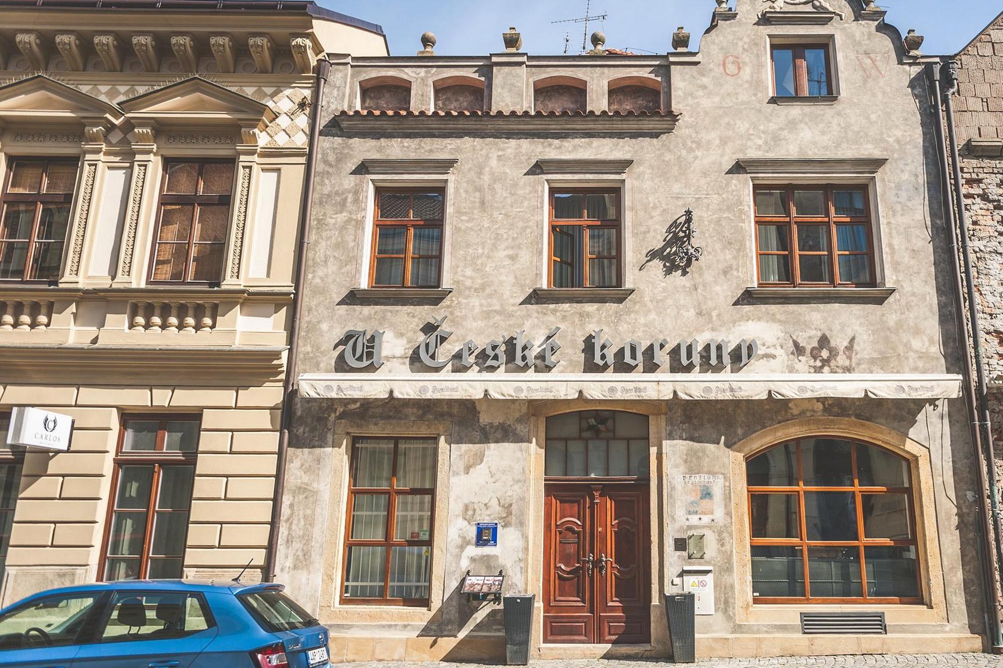 HOTEL U ČESKÉ KORUNY
