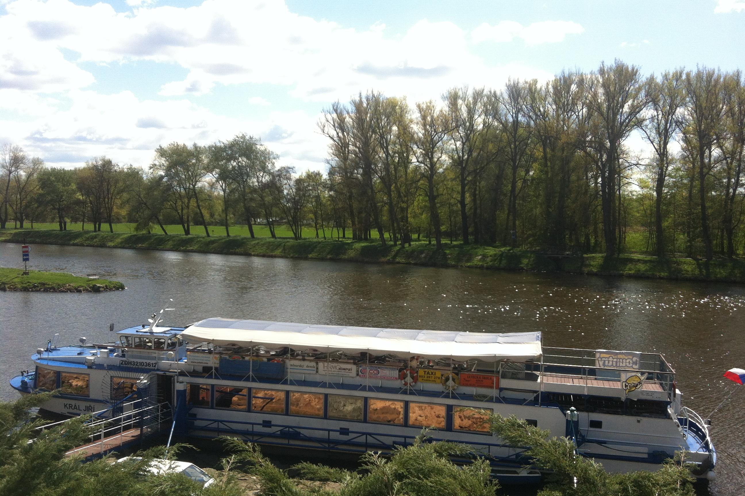 Výletní loď Král Jiří