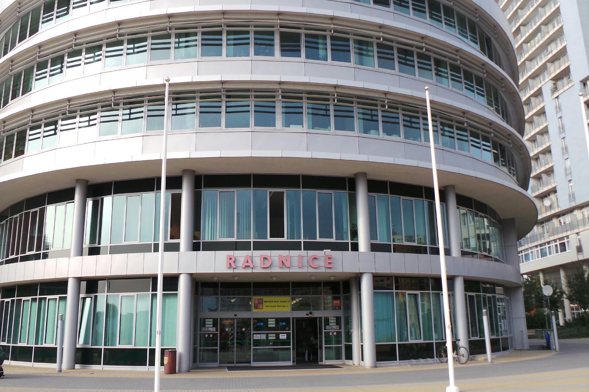 ÚMČ Praha 13 - Odbor stavební foto 1