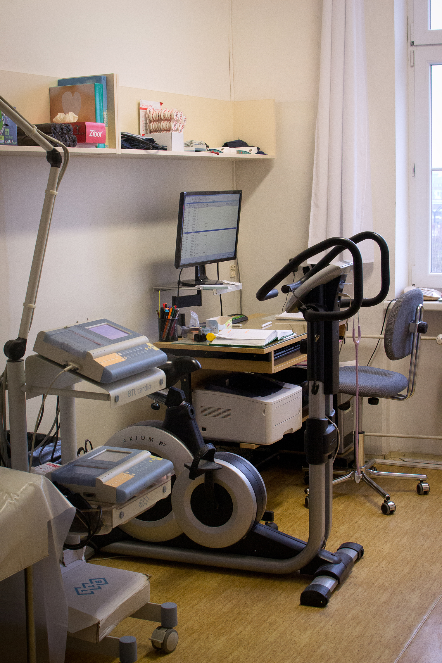 Nestátní interní oddělení s.r.o. - Kardiologická ambulance foto 3