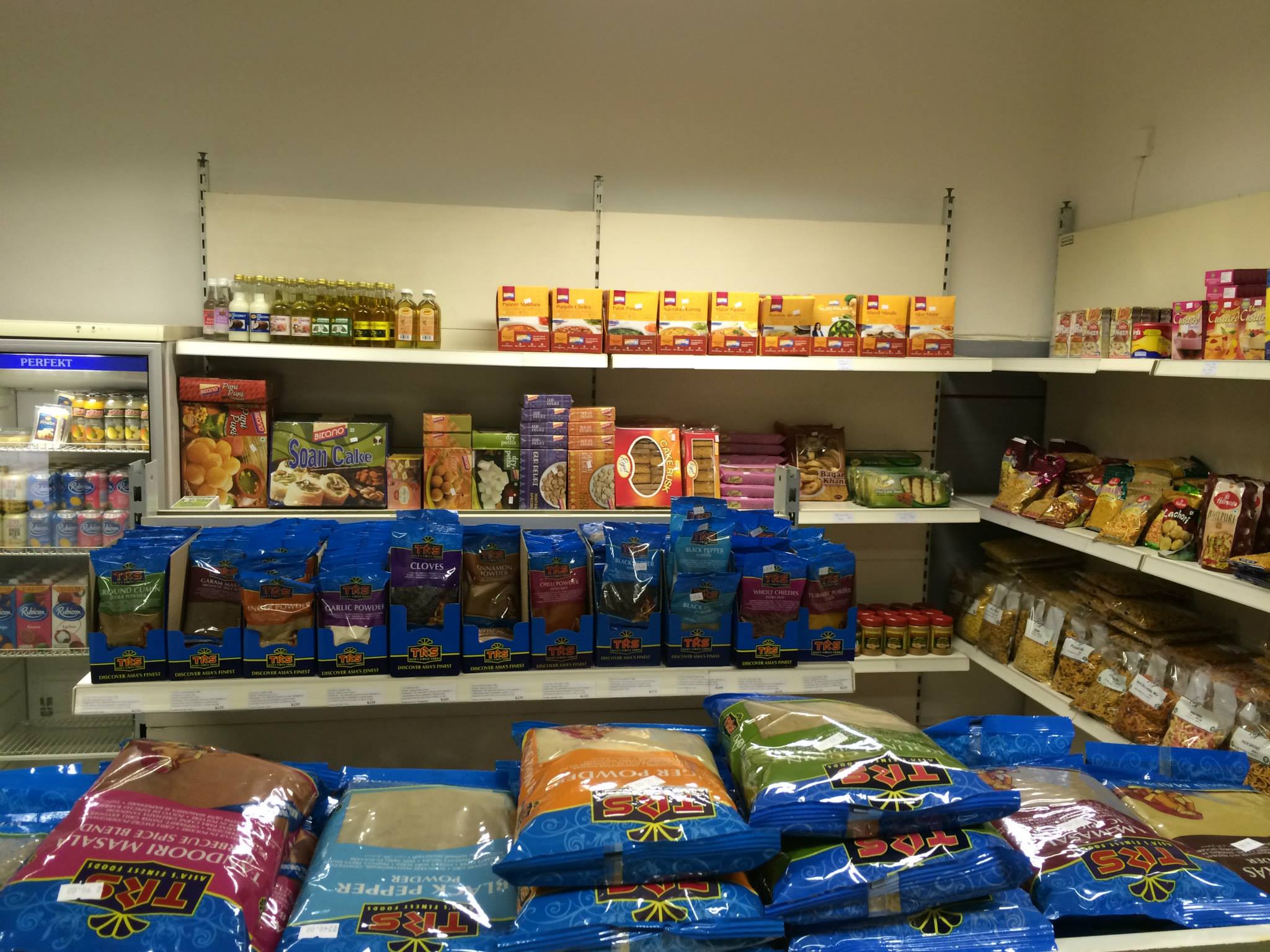 SWAGAT INDIAN GROCERS foto 3