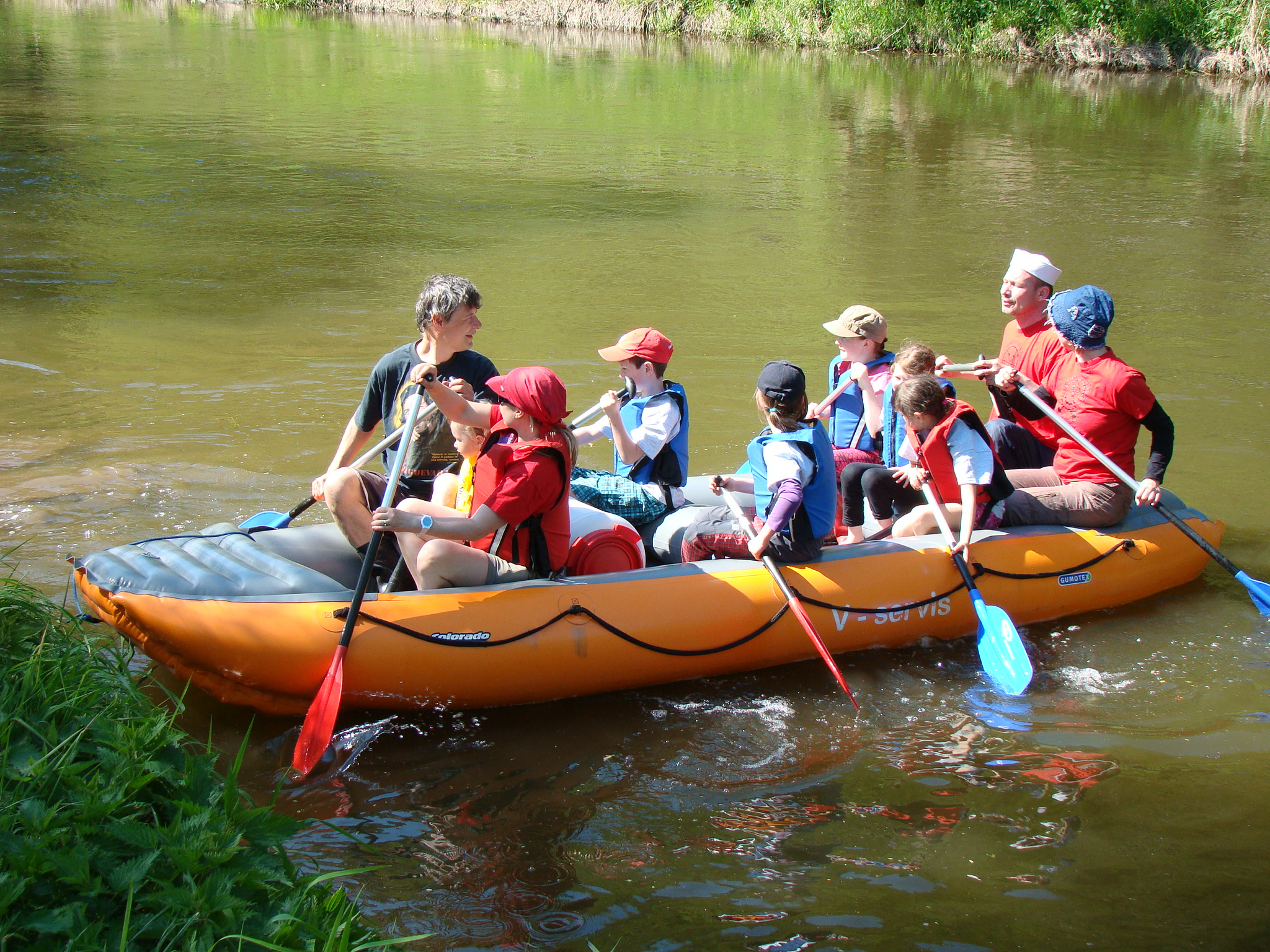 Půjčovna lodí a raftů V-servis foto 2