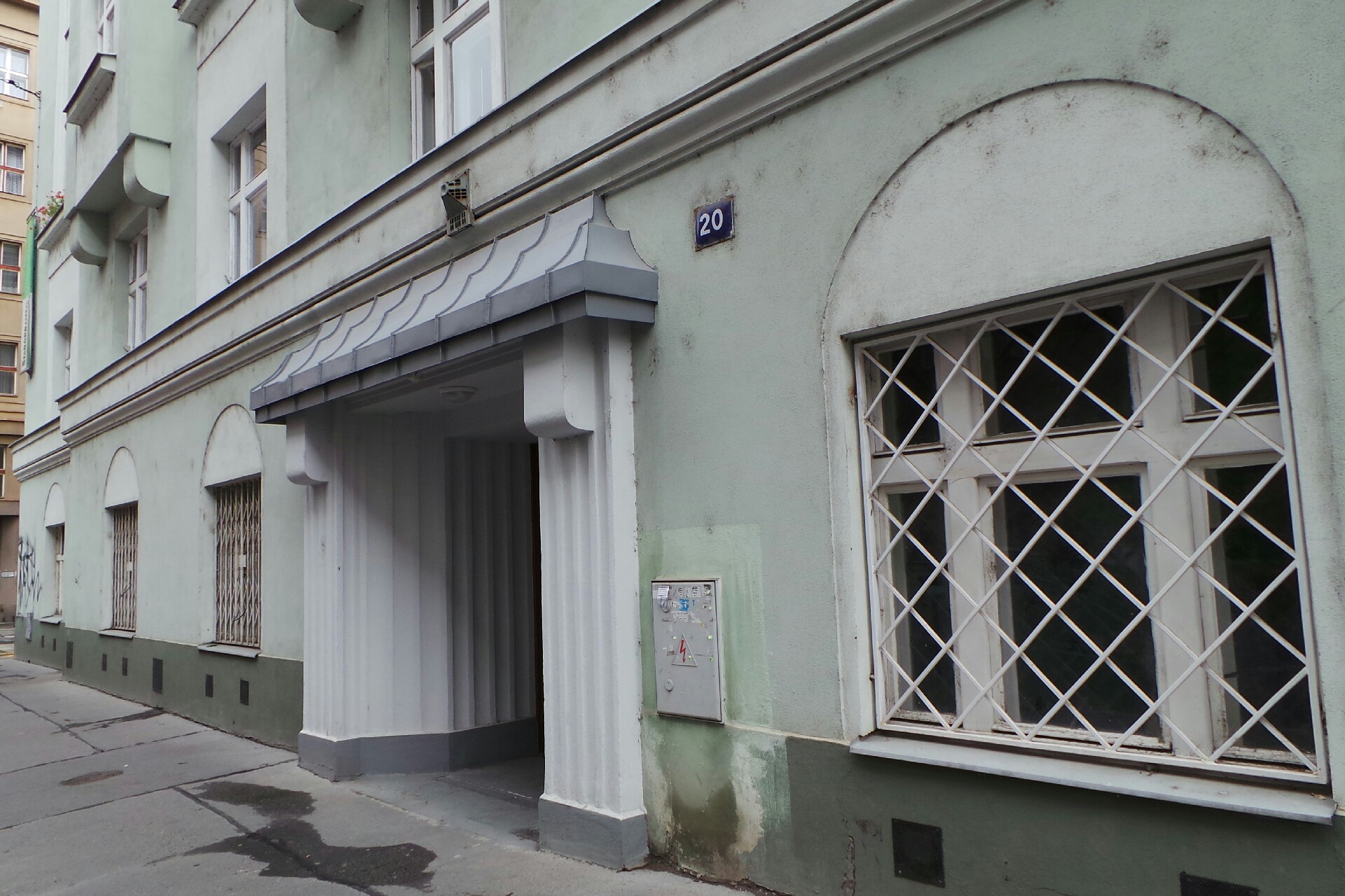 Bytové družstvo Janovského 20