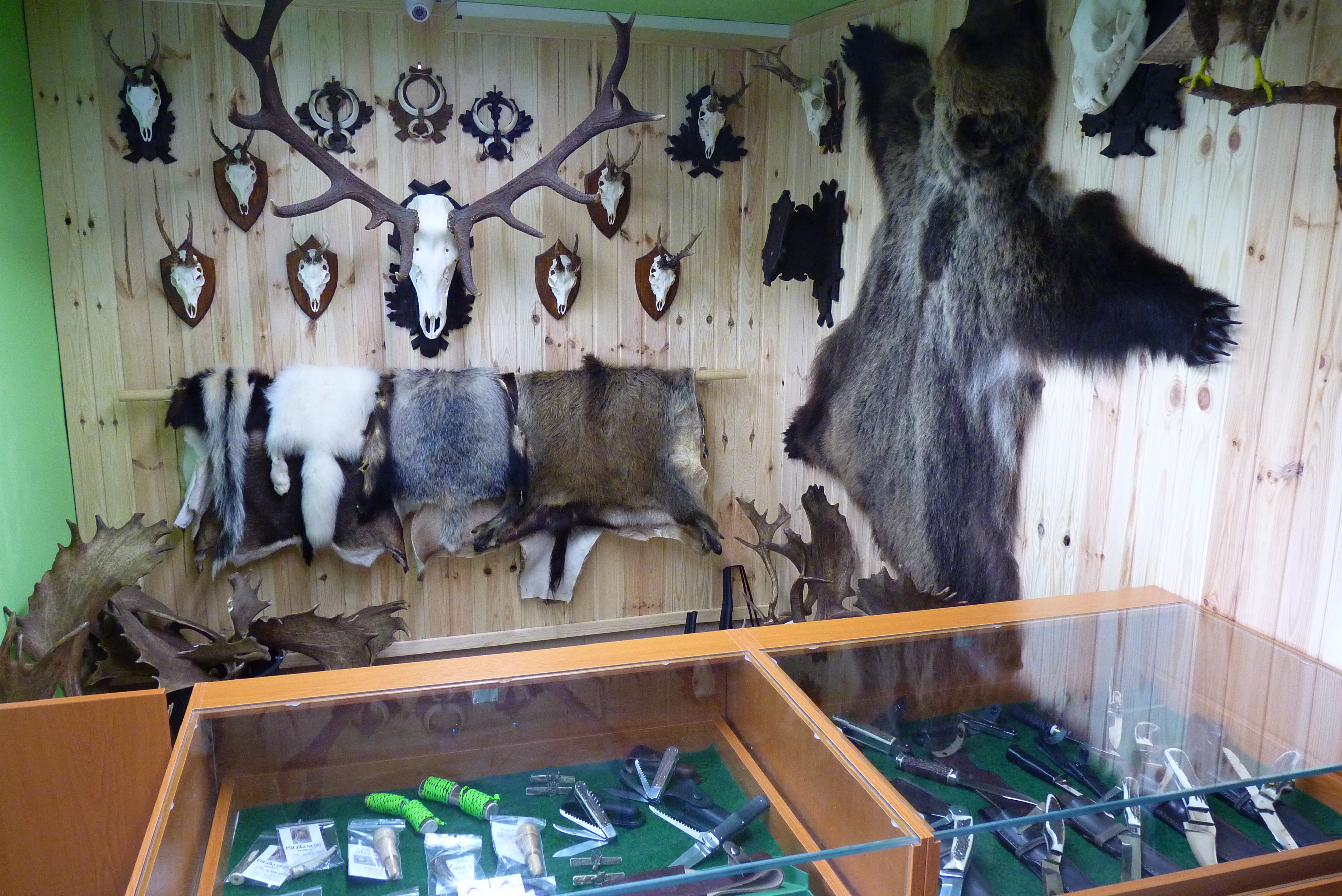 Lovecké potřeby S-TYPO