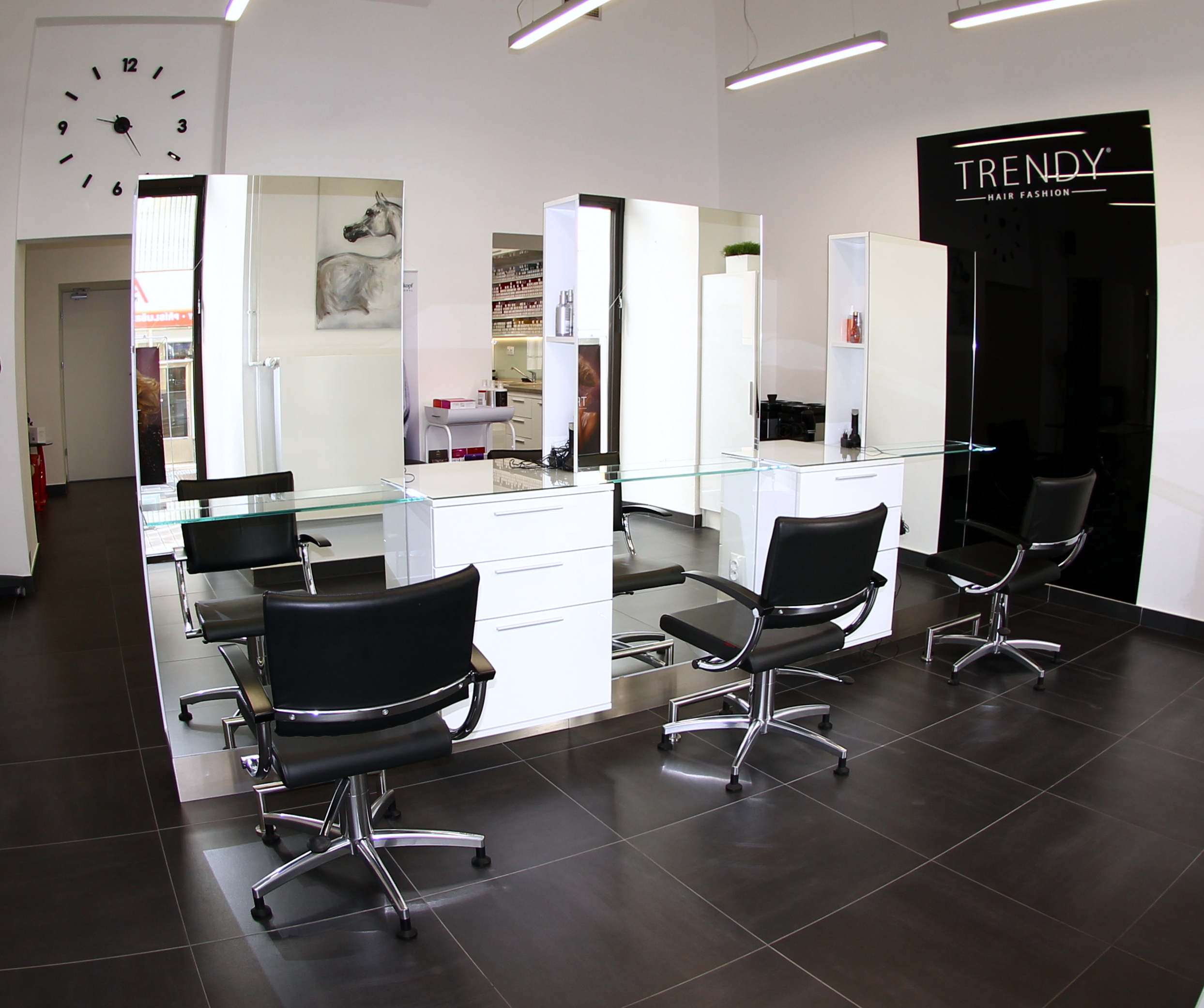 Trendy Hair Fashion foto 6