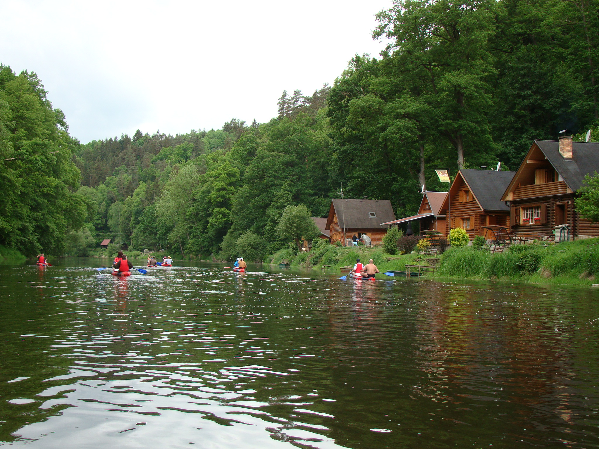 Půjčovna lodí a raftů V-servis foto 6